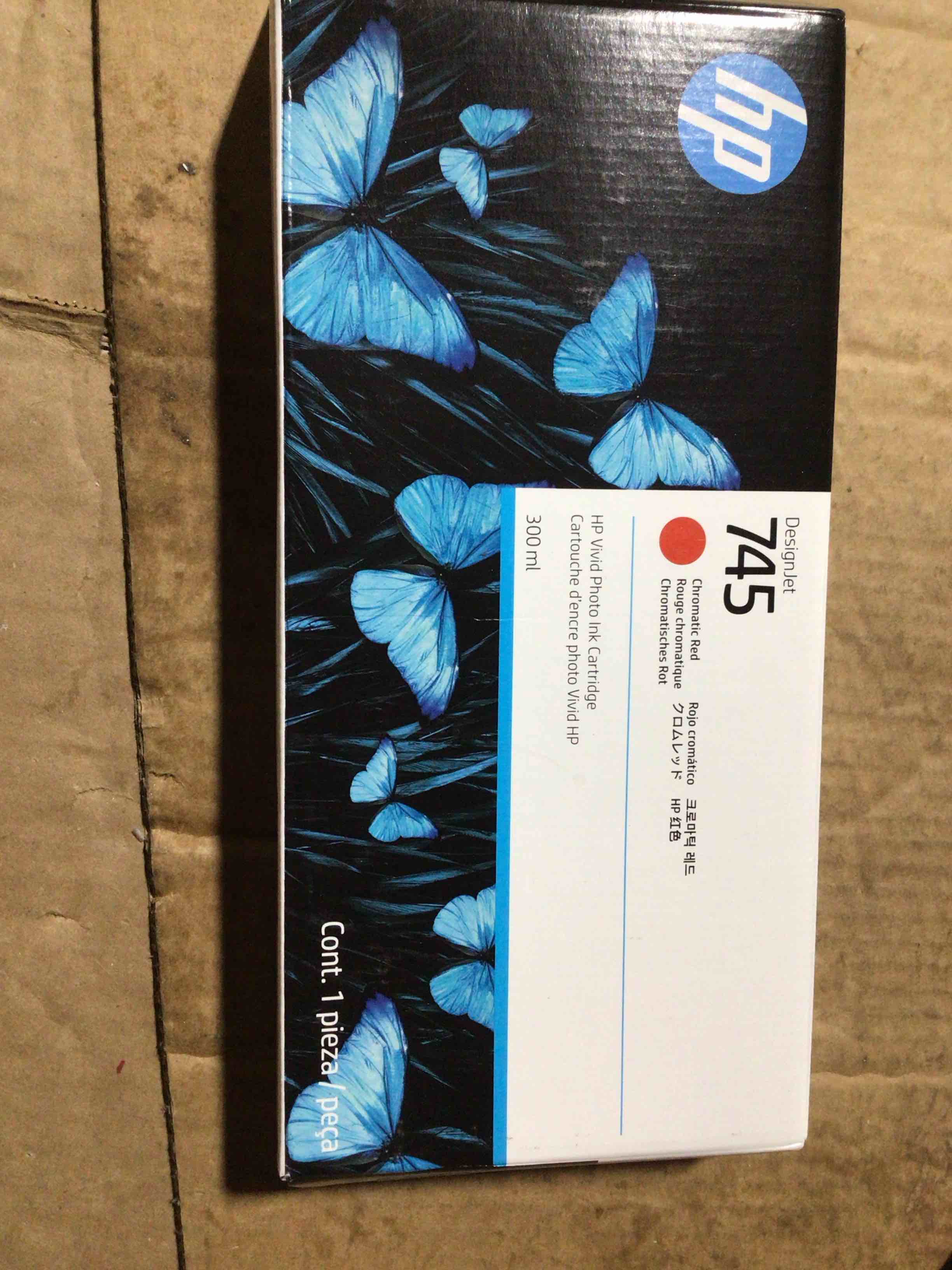 Condition photo showing New/Like New for 745 desigjet HP PHOTO INK CARTRIDGE/ CHROMATIC RED