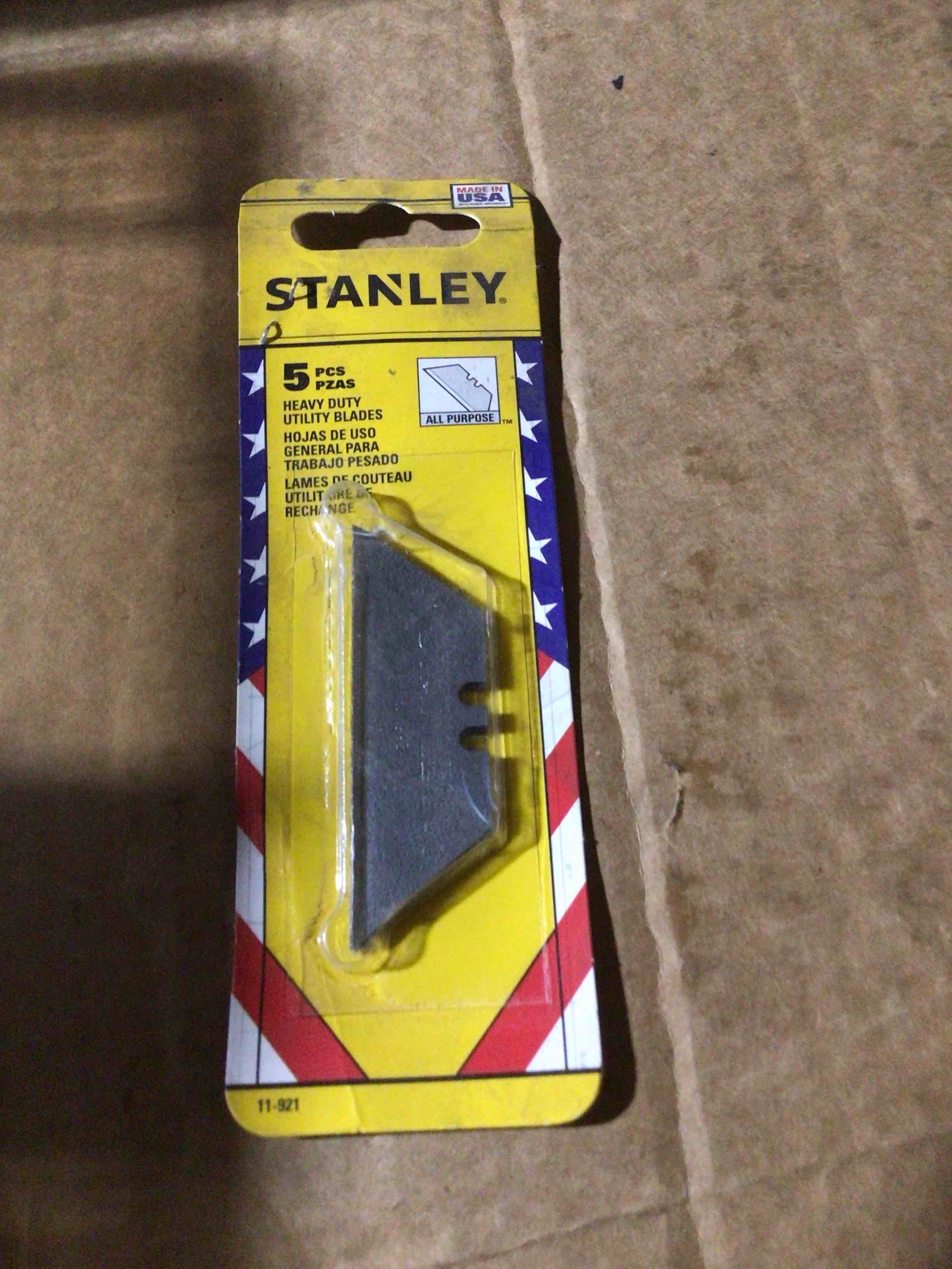 Condition photo showing New/Like New for Stanley 5pcs heavy duty utility blades