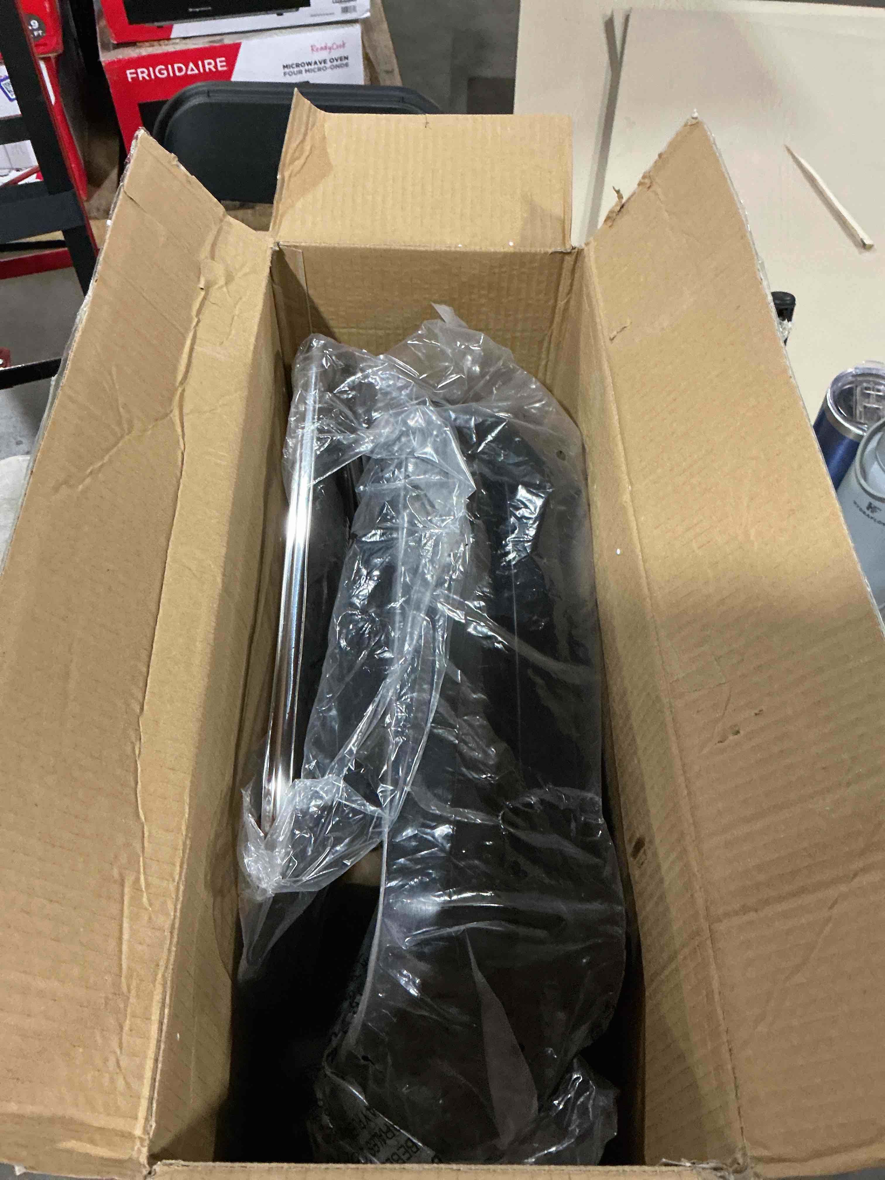 Hamilton Beach Electric Skillet with PFAS-Free Durathon Ceramic Coating, Removable 12x15” Pan, Adjustable Temperature, Reversible Design, Tempered Glass Lid, Black Nonstick Surface (38531) Black Nonstick Surface 12x15” Pan