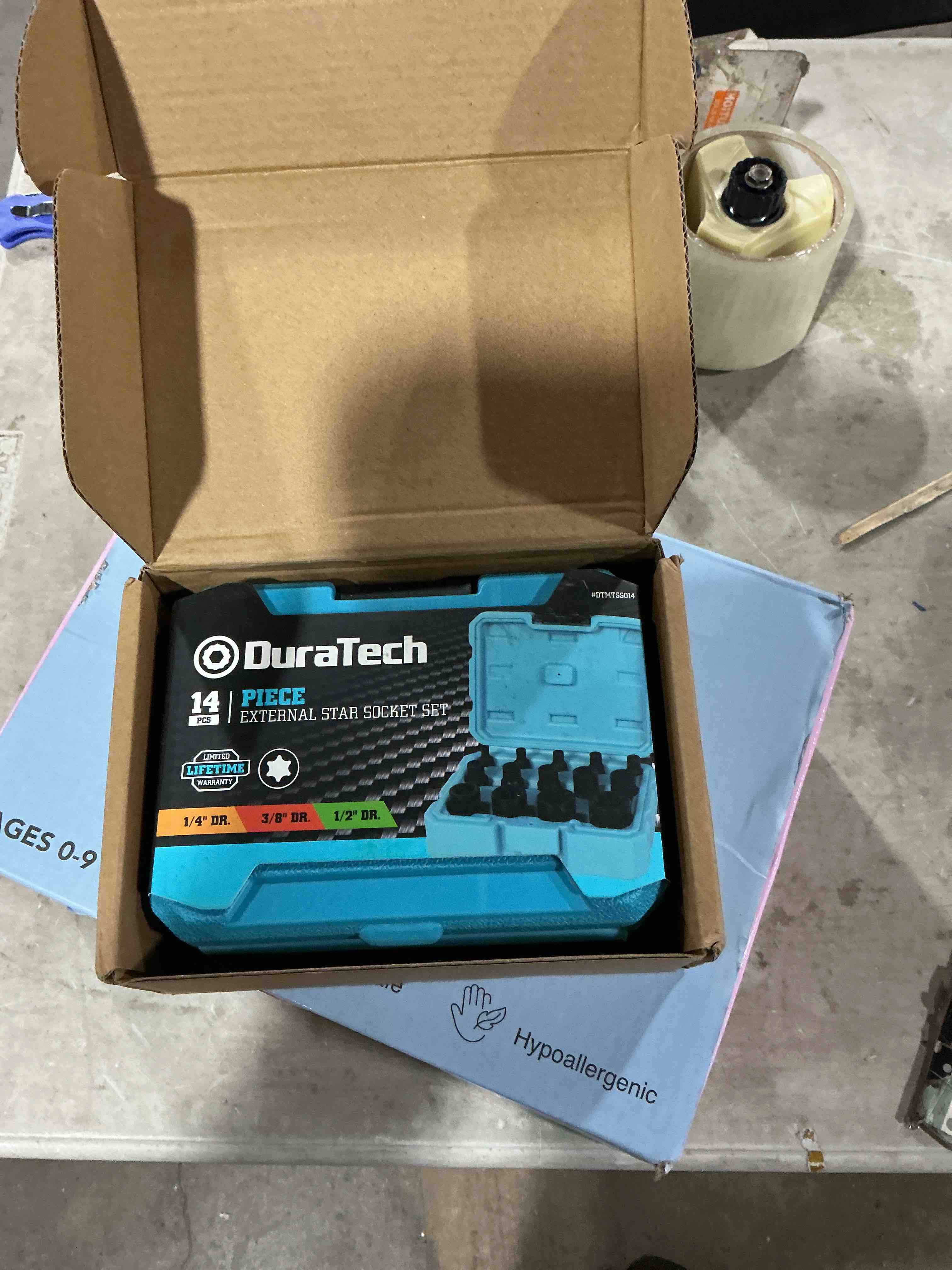 DURATECH 14-Piece External Star Impact Socket Set with Storage Case, E4 to E24, 1/4”, 3/8”, 1/2” Drive Female E-Torx Torque Socket for Working with Impact Wrench, Cr-V Steel