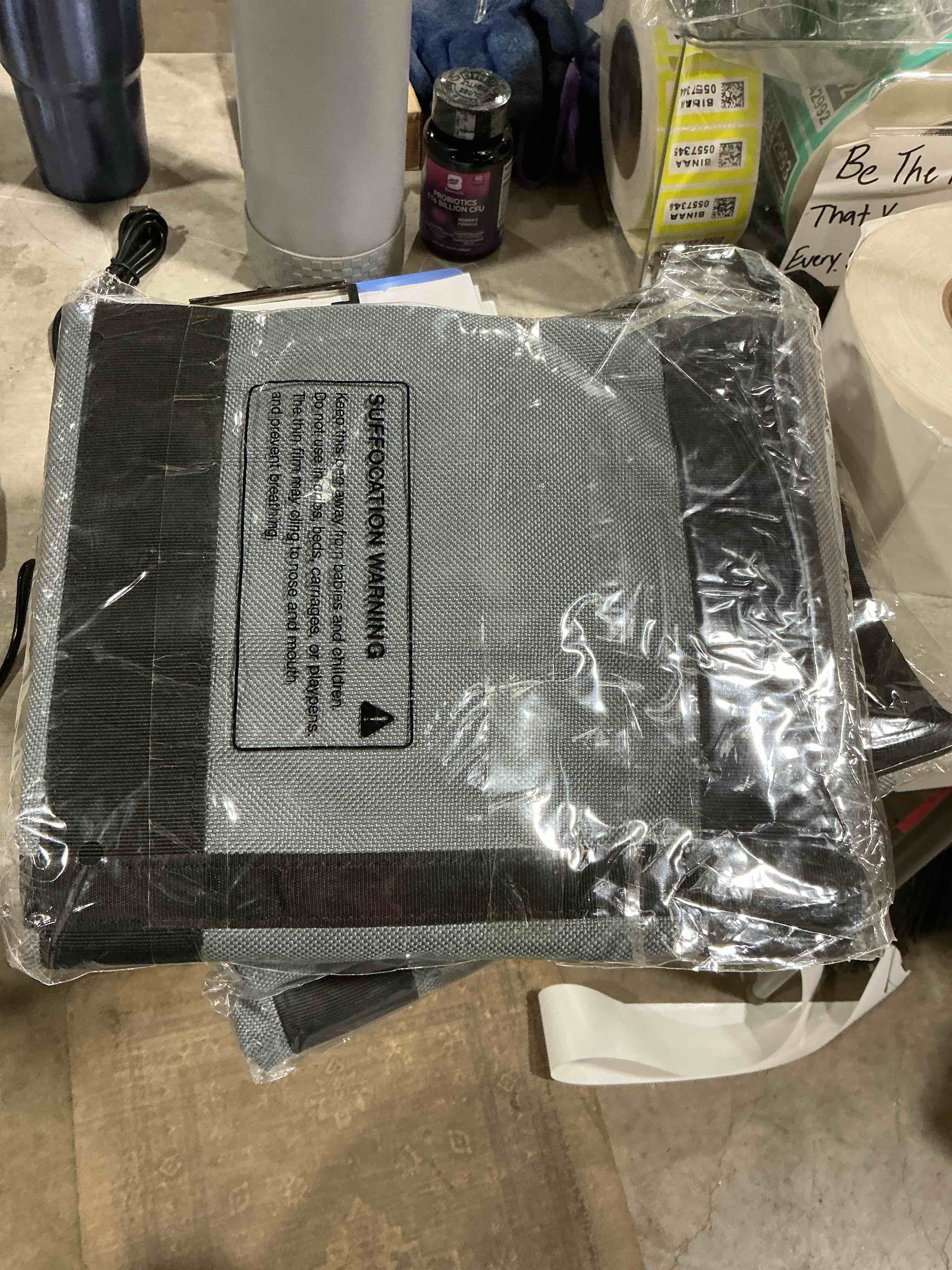 Condition photo showing Good Condition for Cougar Outdoor Ulimate Log Carrier (grey)