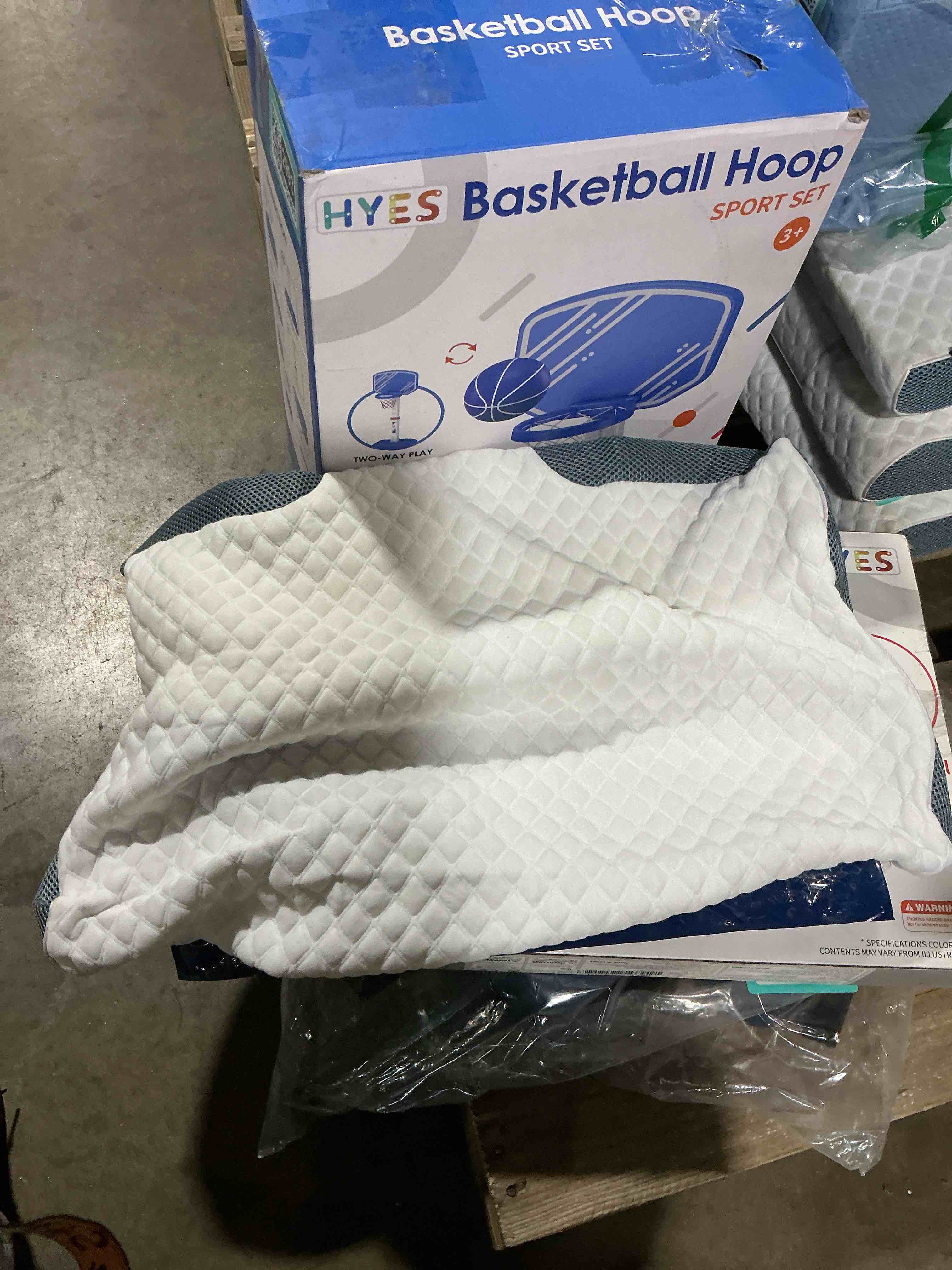 Condition photo showing Good Condition for Derila King Size Pillowcase | Designed to Keep Your Derila Memory Foam Pillow for snoring Relief Covered and Protected with This Crisp, Clean, White Pillowcase Made from Premium Materials