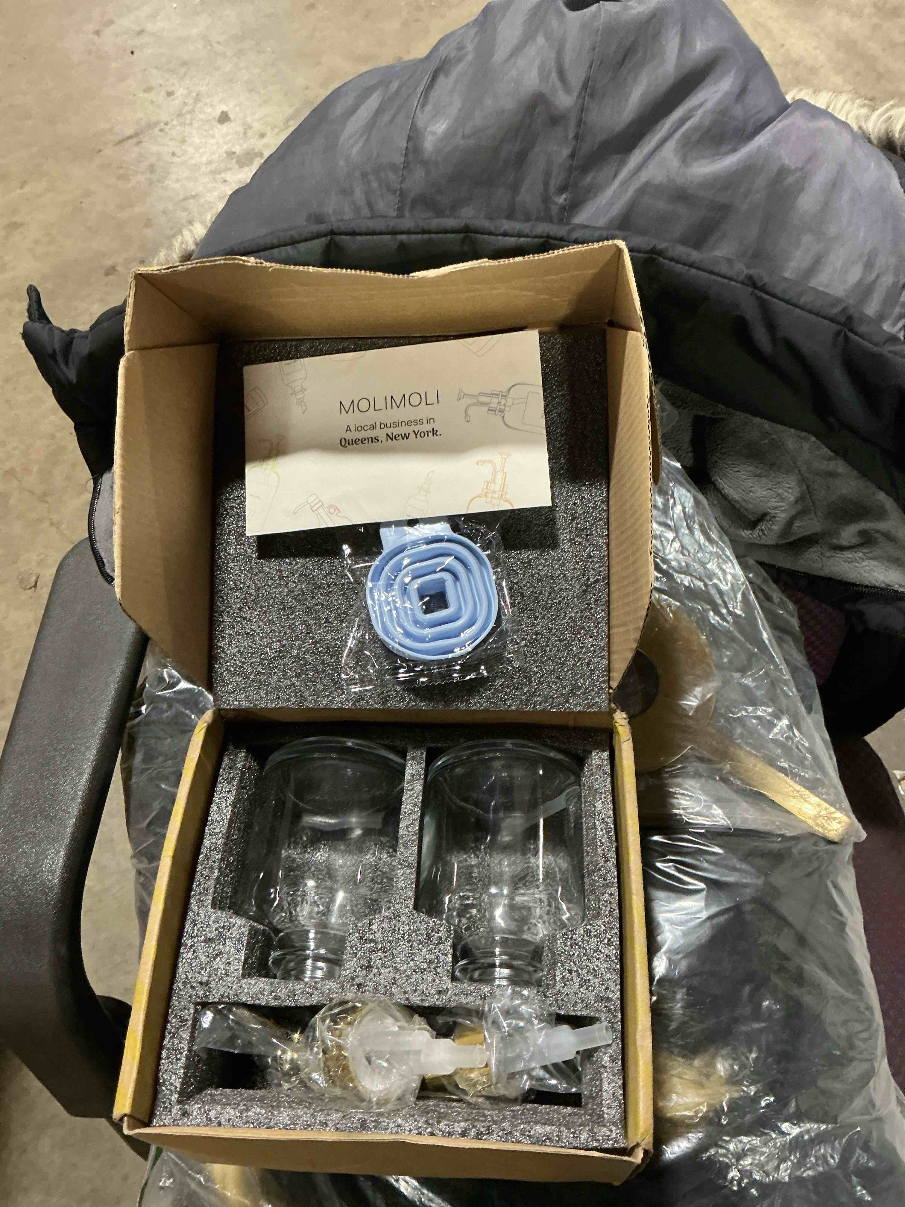 Molimoli Coffee Syrup Dispenser for Coffee Bar, Coffee Pump Dispenser, Glass Syrup Bottle w. Pump, 11.8 oz 350 ml, Set of 2, Gold Upgraded Pump Gold 350ml, Set of 2