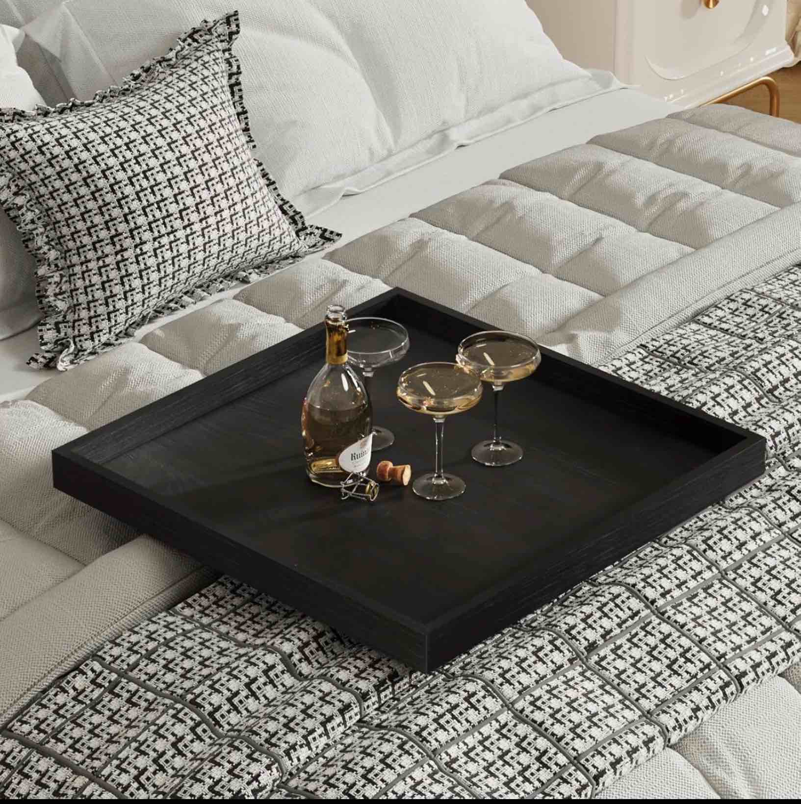 Condition photo showing Good Condition for Livinia Cabin 45.3" Wooden Dining Table/Small Rectangular Modern Farmhouse Solid Wood Kitchen Table Desk (Black)