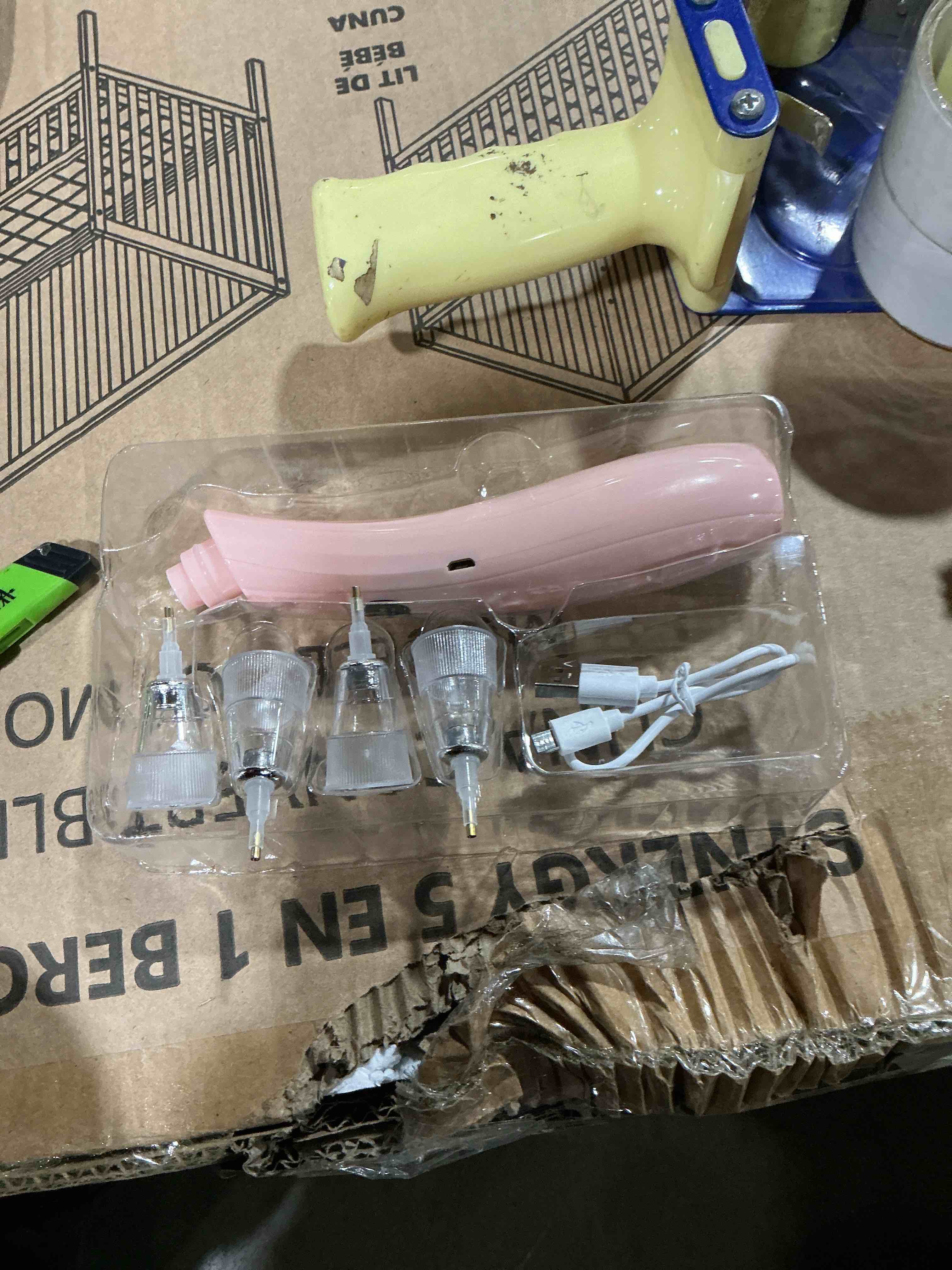 electric diamond painting pen wireless vacuum diamond art pen kits improves efficiency of diamond art creation 3 adjustable suction mode diy diamond art accessories pen for beginners(pink)