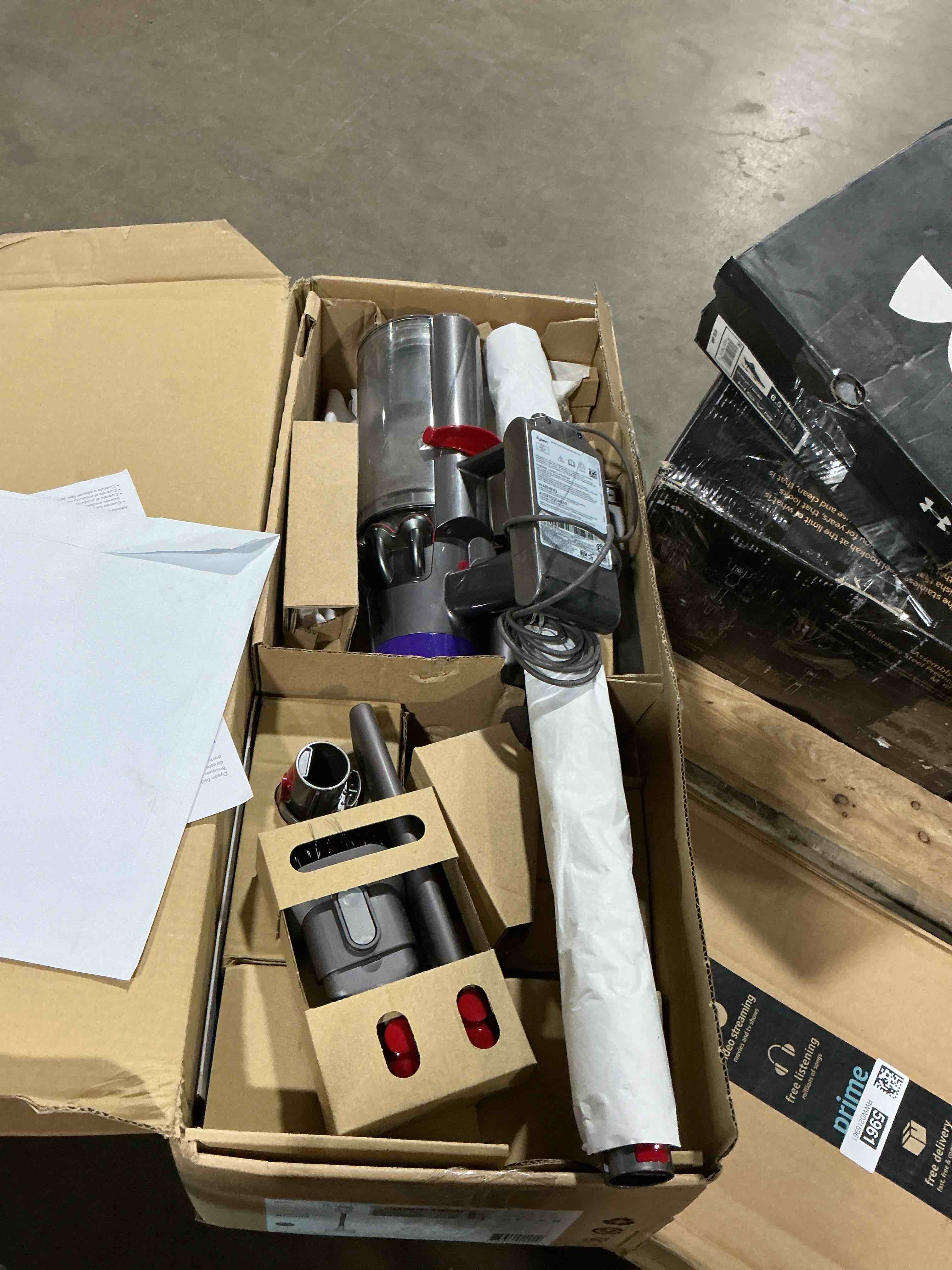 dyson cyclone v10 animal cordless vacuum cleaner