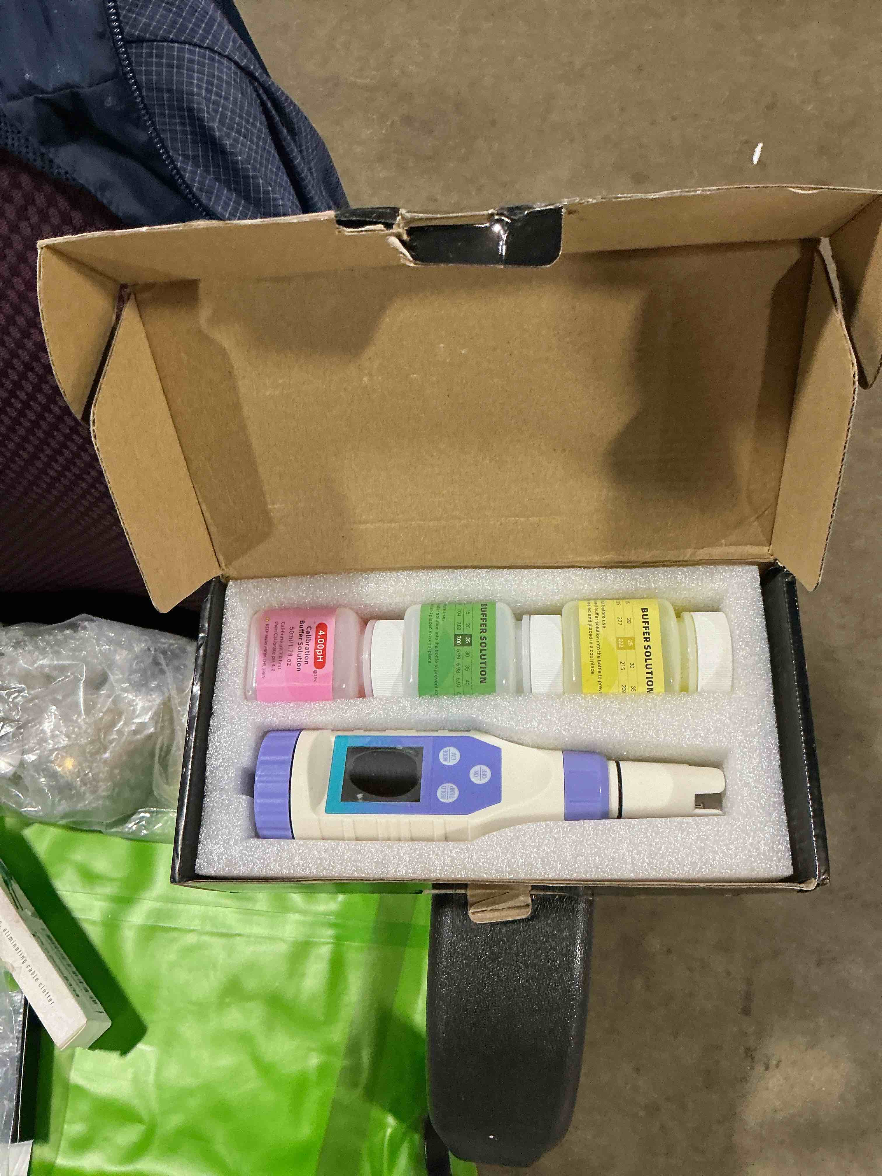 Condition photo showing Good Condition for hydrogen water tester meter for hydrogen water bottle, 7-in-1 h2 tmep ec tds salt ph orp meter, tds meter digital water tester for drinking water, filtered water, ph tester for juice, coffee blue and pink