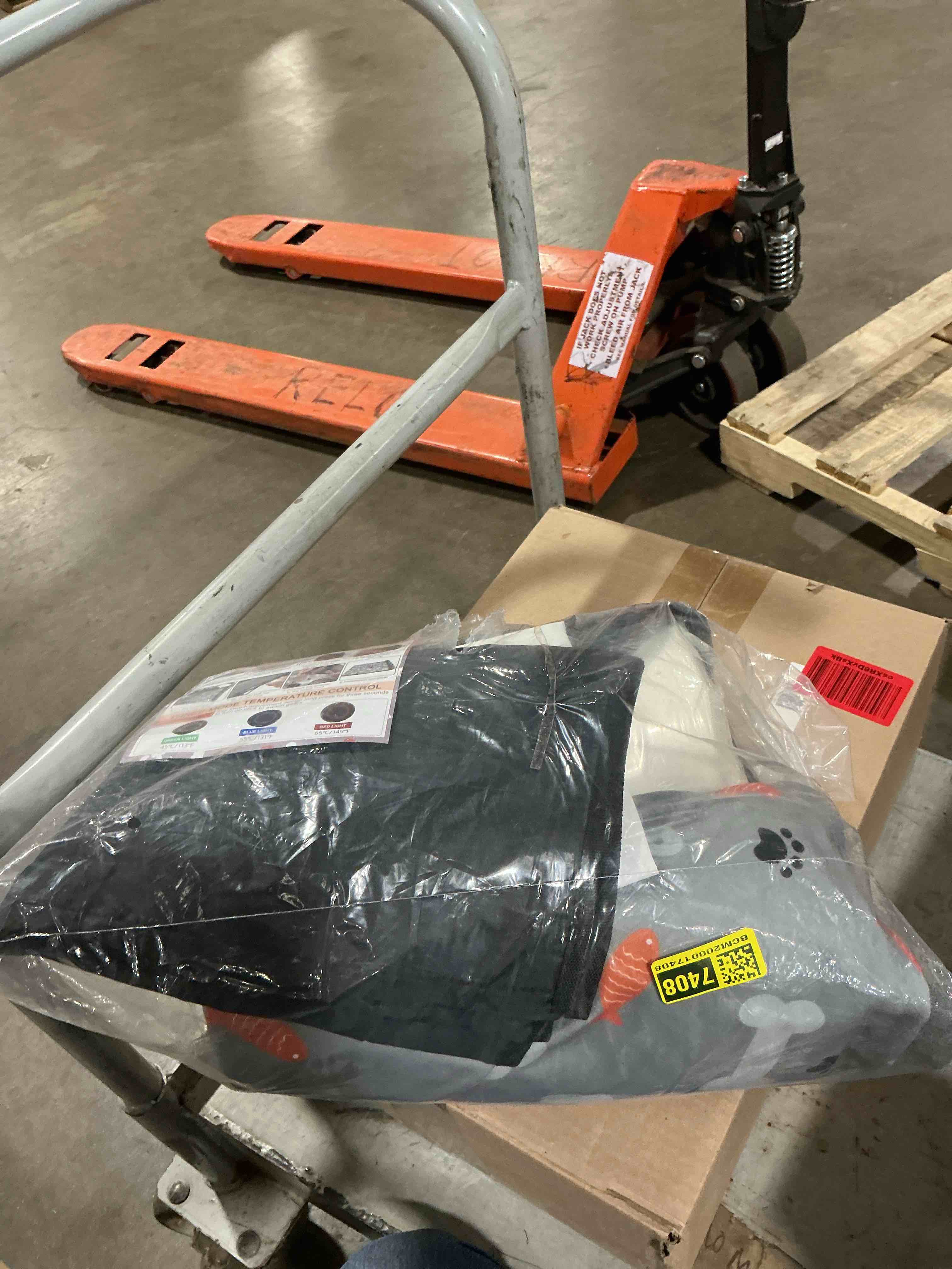 heated dog bed, electric oversize heating arthritis orthopedic dog bed with thickened memory foam, heated pet bed with waterproof cover for medium large dogs, 35\"*26.5\"*3.5\"