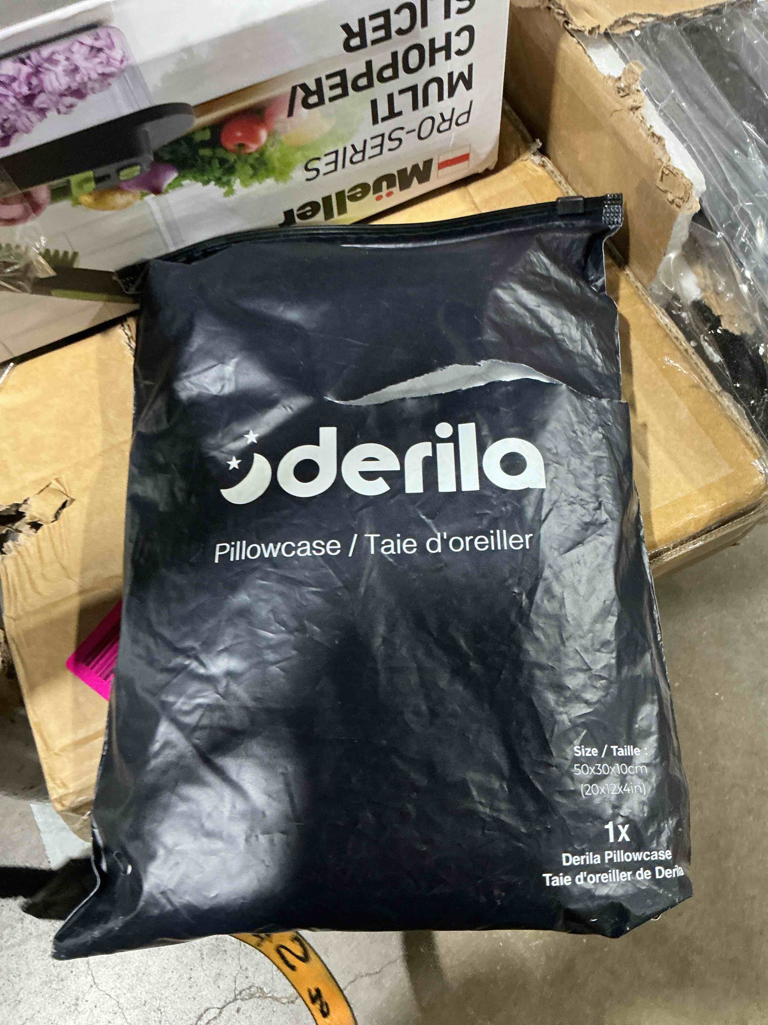 DERILA PILLOWCASE WHITE 50X12X4IN NEW 1X