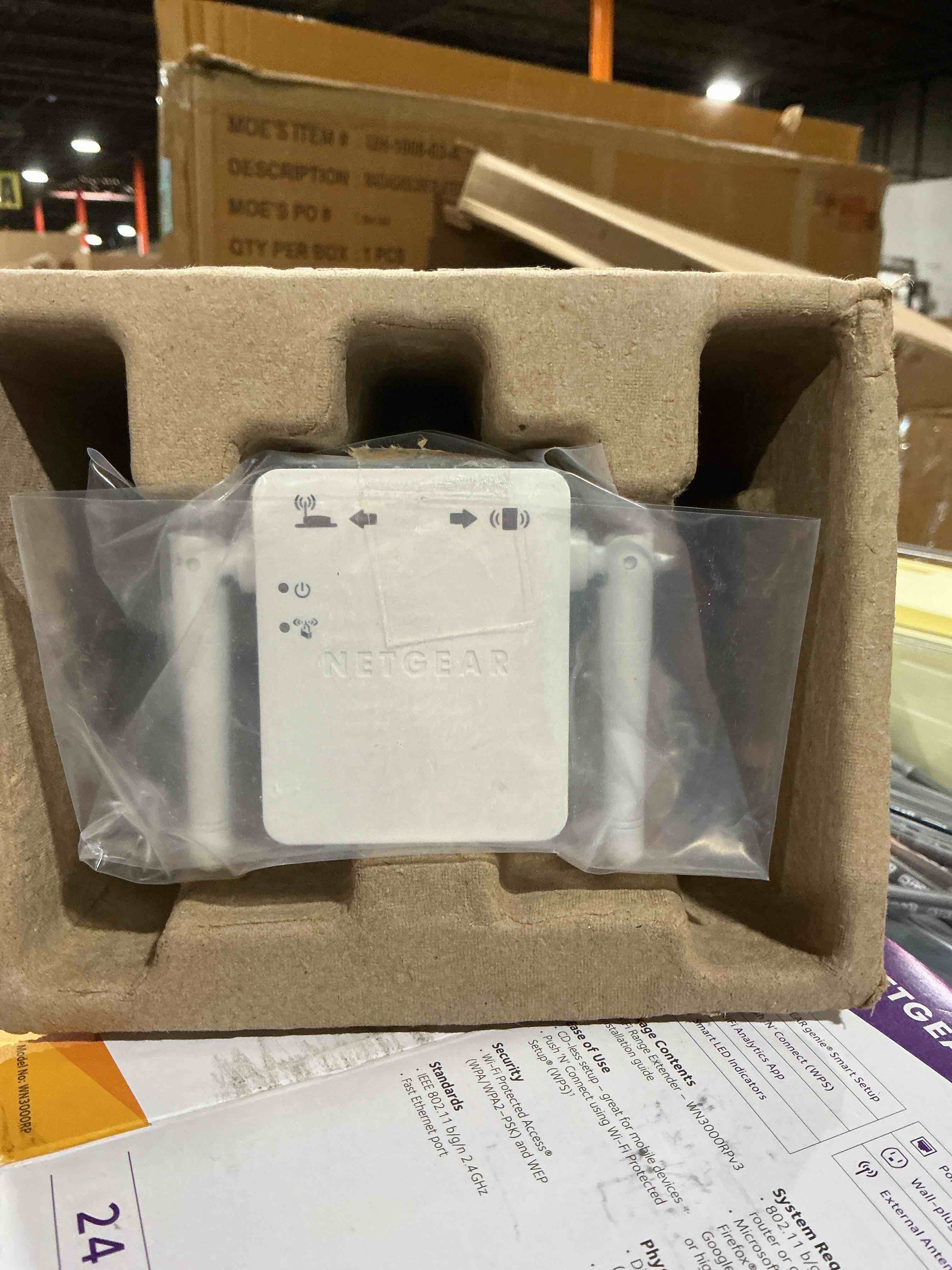 netgear wifi range extender (ex6120) - add up to 1,500 sq. ft., 25 devices - ac1200 dual band wireless signal extender (up to 1.2 gbps speed), compact wall plug design – free expert help wifi 5, 1.2gbps (active)