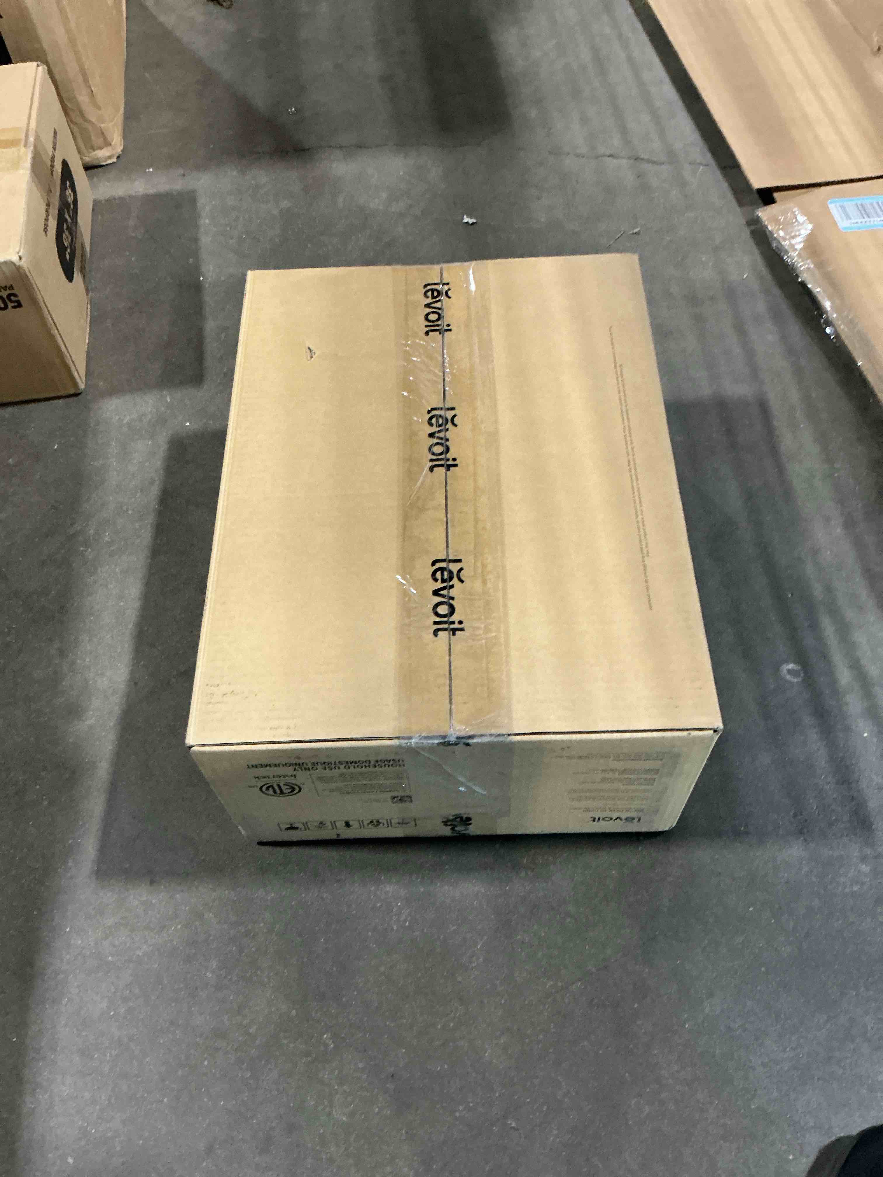 https://s3.amazonaws.com/lotting-images-prod/bidfta/TEA4044229_1778178522540.jpeg
