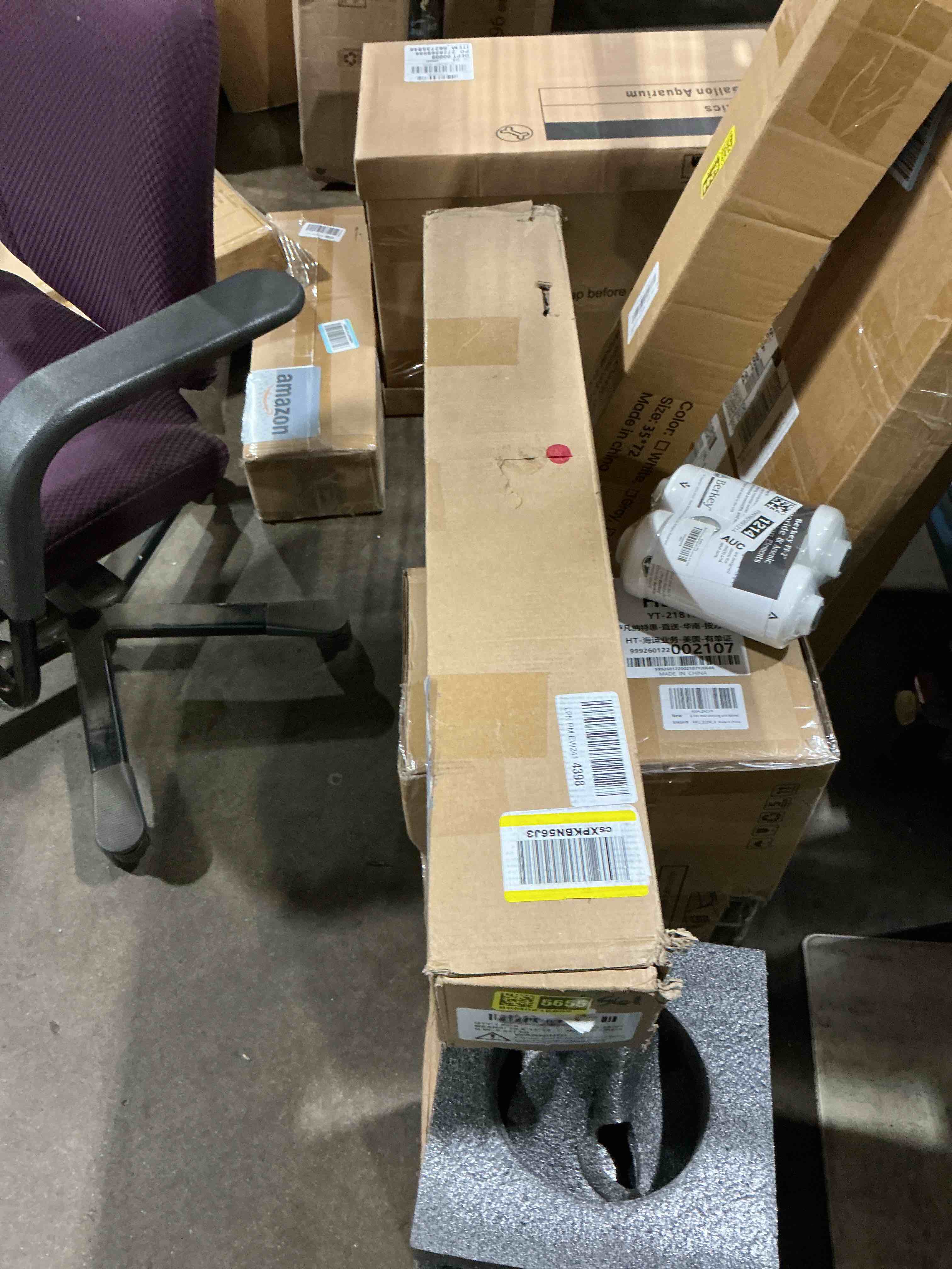 https://s3.amazonaws.com/lotting-images-prod/bidfta/TEA4044612_1779289824299.jpeg