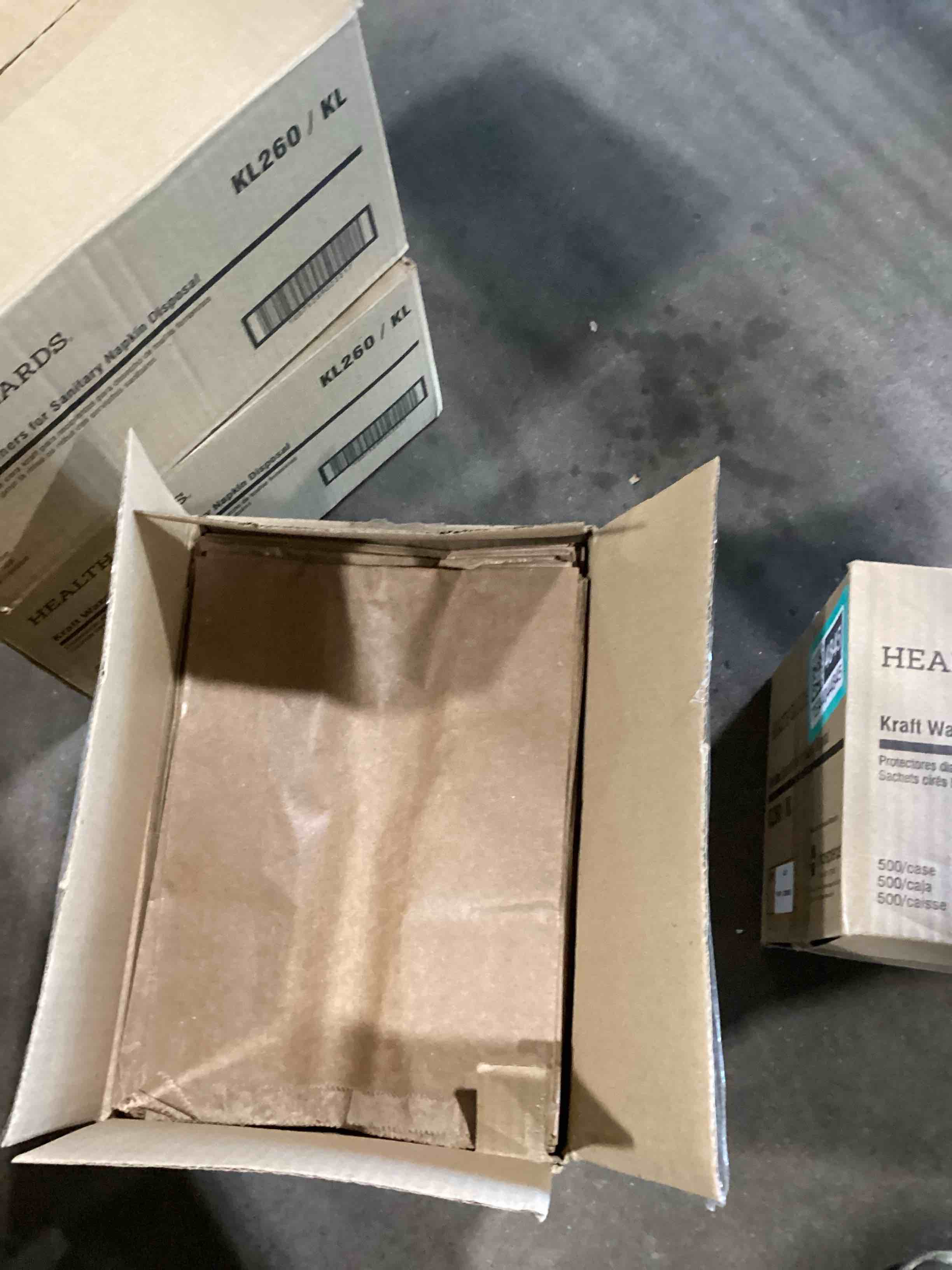 liner, wax kraft paper for sanitary receptacle, 500