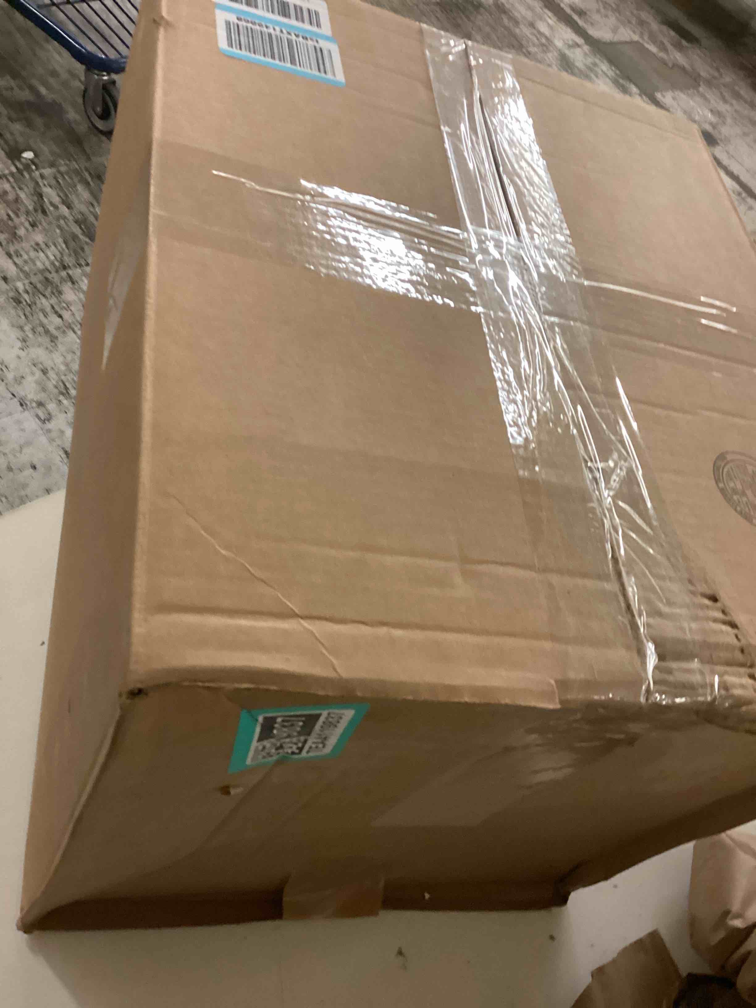 https://s3.amazonaws.com/lotting-images-prod/bidfta/TEA4119837_1778524902767.jpeg