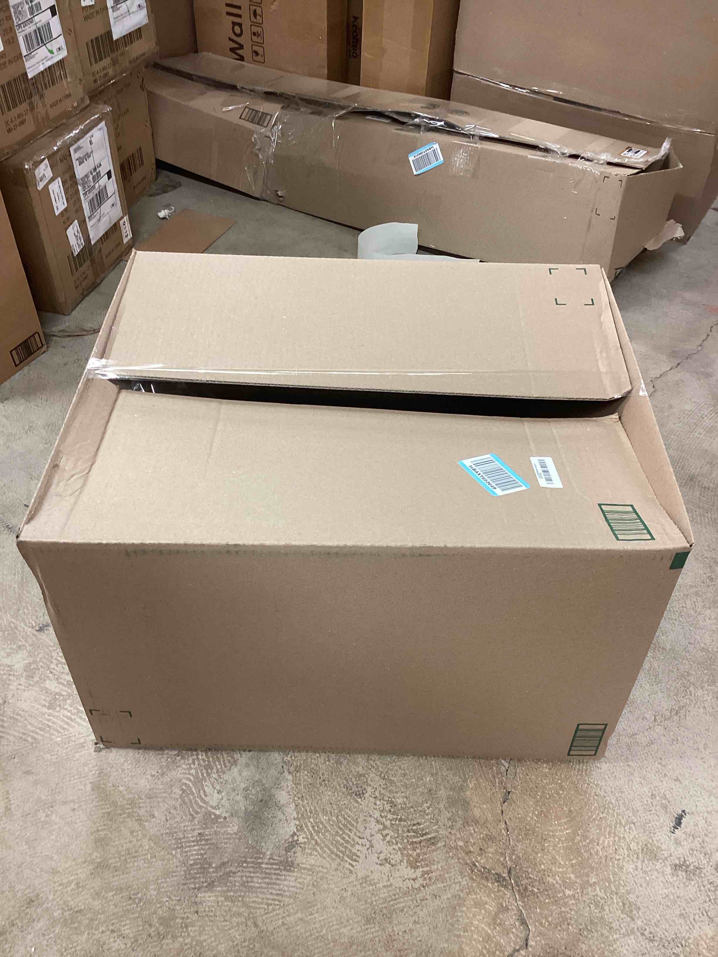 Condition photo showing Good Condition for Upgrade Car Seat Travel Bag for Airplane With Wheels, Carseat Travel Bag for Airplane, Car Seat Travel Bag With Wheels, Wheeled CarSeat Travel Bag For Graco for Heavy-Duty Protection for Air Travel