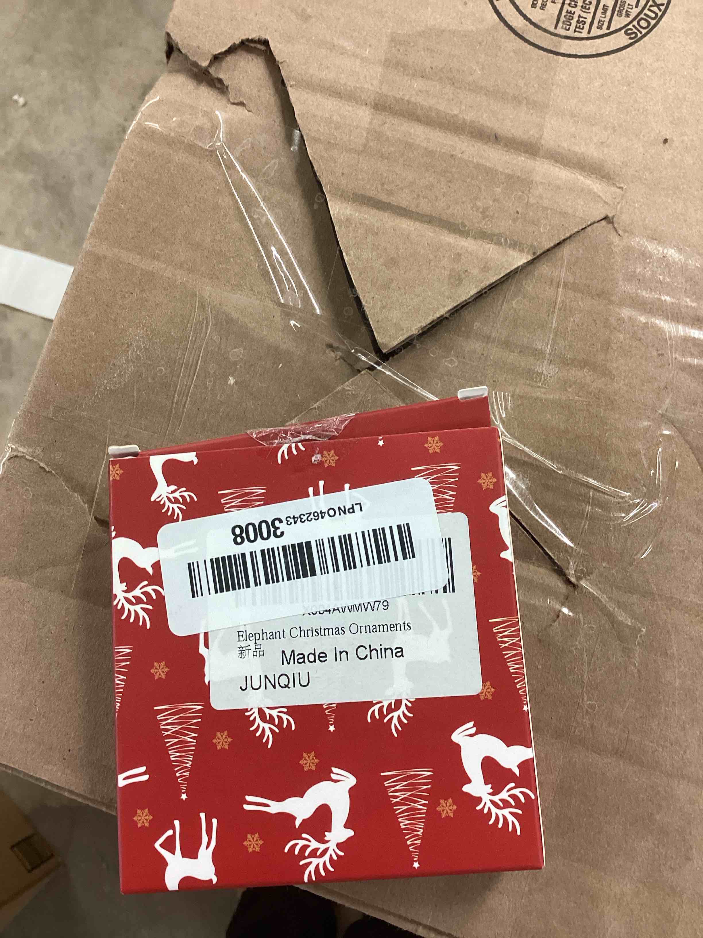 Condition photo showing Good Condition for White Elephant Ornament, Metal Elephants with Rhinestone, Funny Christmas Ornaments, Small Cute Christmas Ornaments for Kids, Elephant Gifts for Women