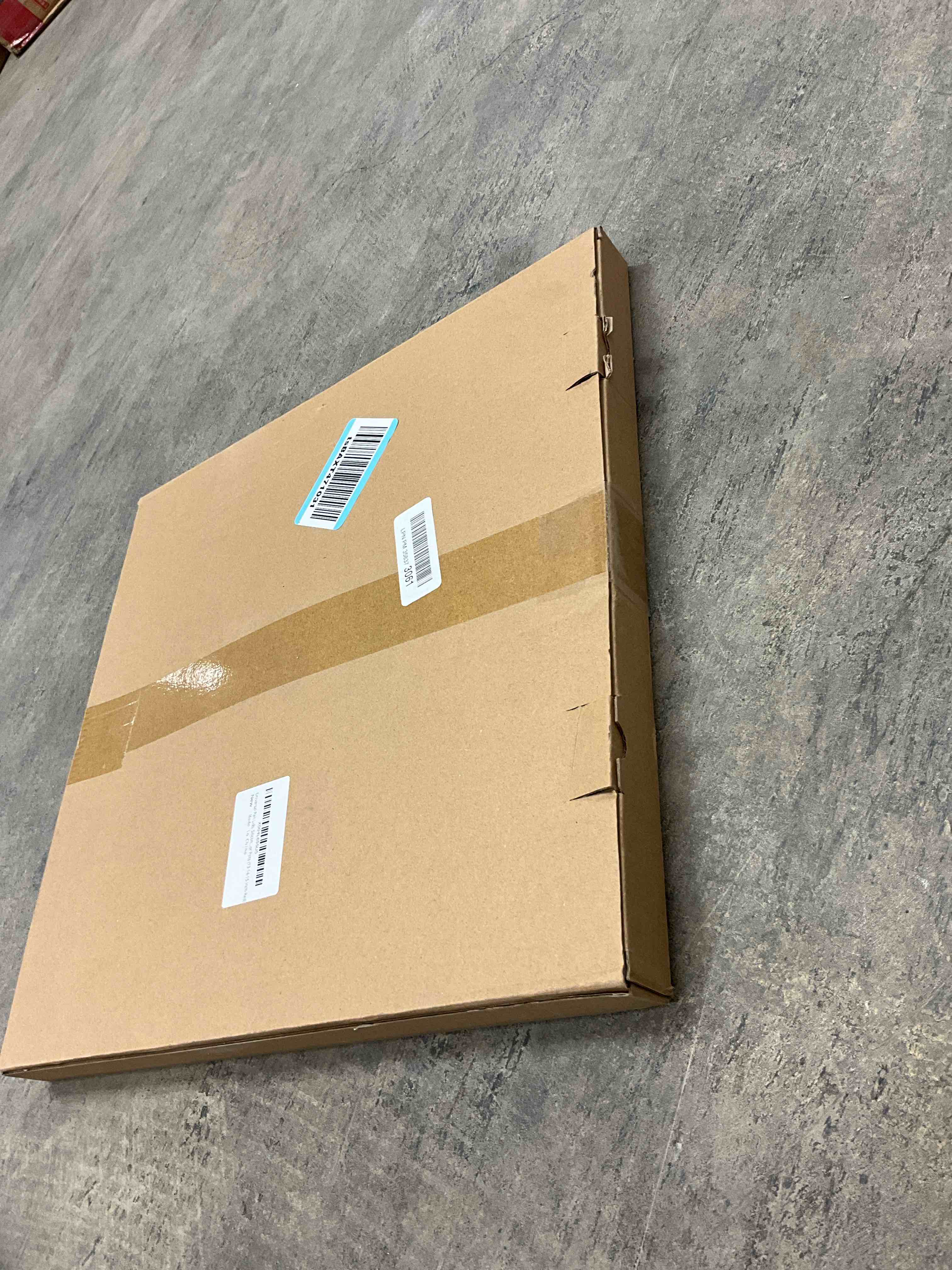 Condition photo showing Good Condition for 13-14-15 in Universal Lid for Oversized Pots, Pans and Skillets, Extra Large Pot Lid Tempered Glass Lid with Heat-Resistant Silicone Edge, Cookware Lids, Replacement Frying Pan Cover 13", 14", 15" - Extra Large