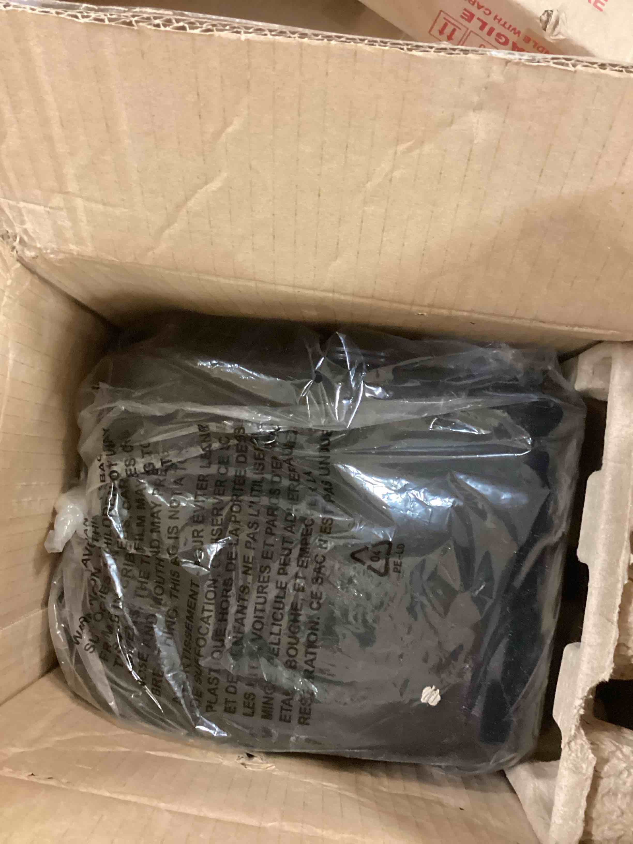 Condition photo showing Good Condition for Amazon Basics 2 Slice Toaster, With 6 Browning Settings, Extra Wide Slots For Bagels and Special Breads, Removable Easy-to-Clean Crumb Tray, Cancel/Defrost/Bagel Buttons, 900W, Black & Silver 2 Slice Silver Front