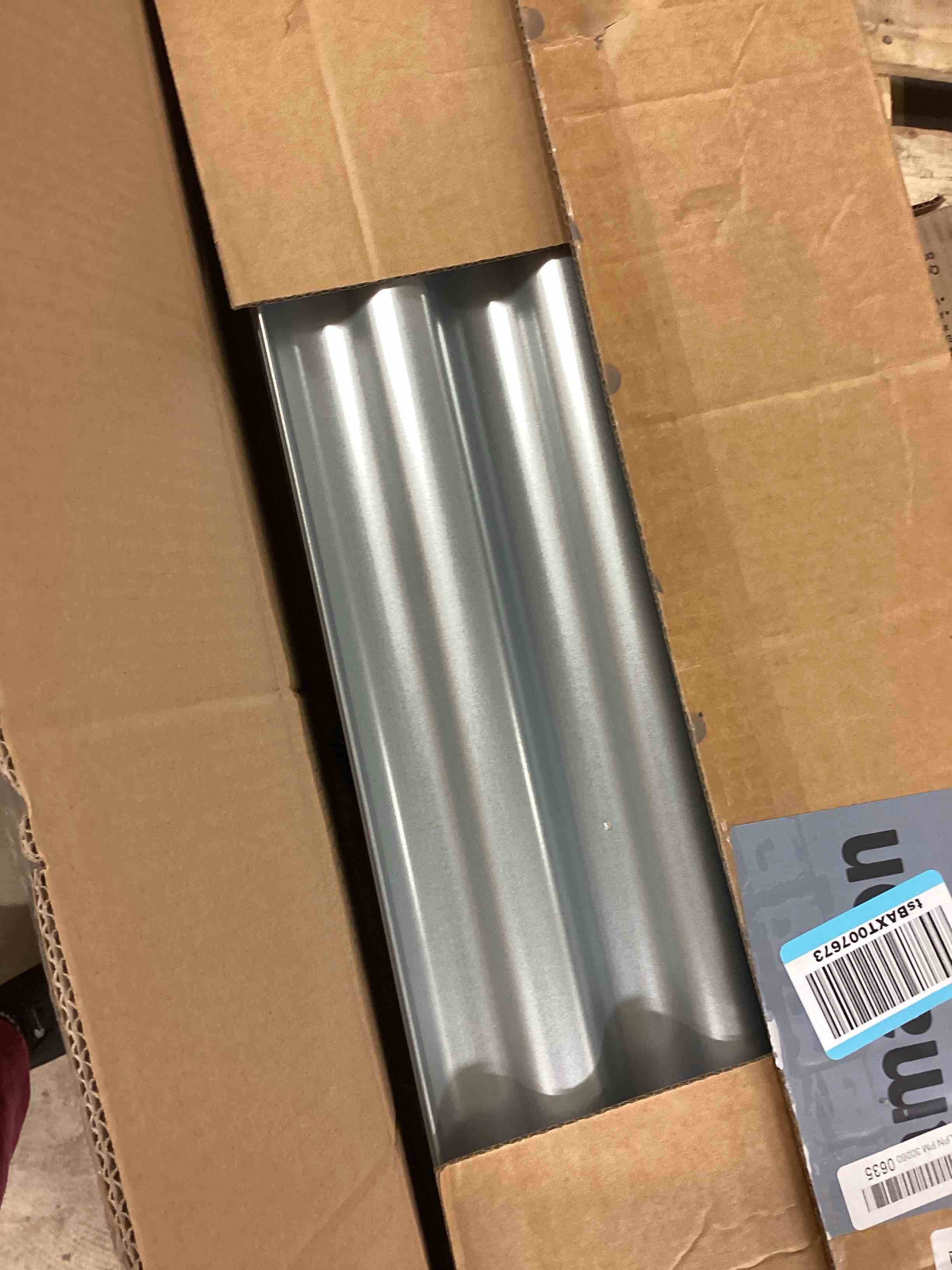 Condition photo showing Good Condition for Large 8x4x1 Ft Galvanized Raised Garden Bed, Easy-Assembly Metal Planter for Outdoor Vegetables, Flowers & Herbs Silver 8x4x1ft-1P