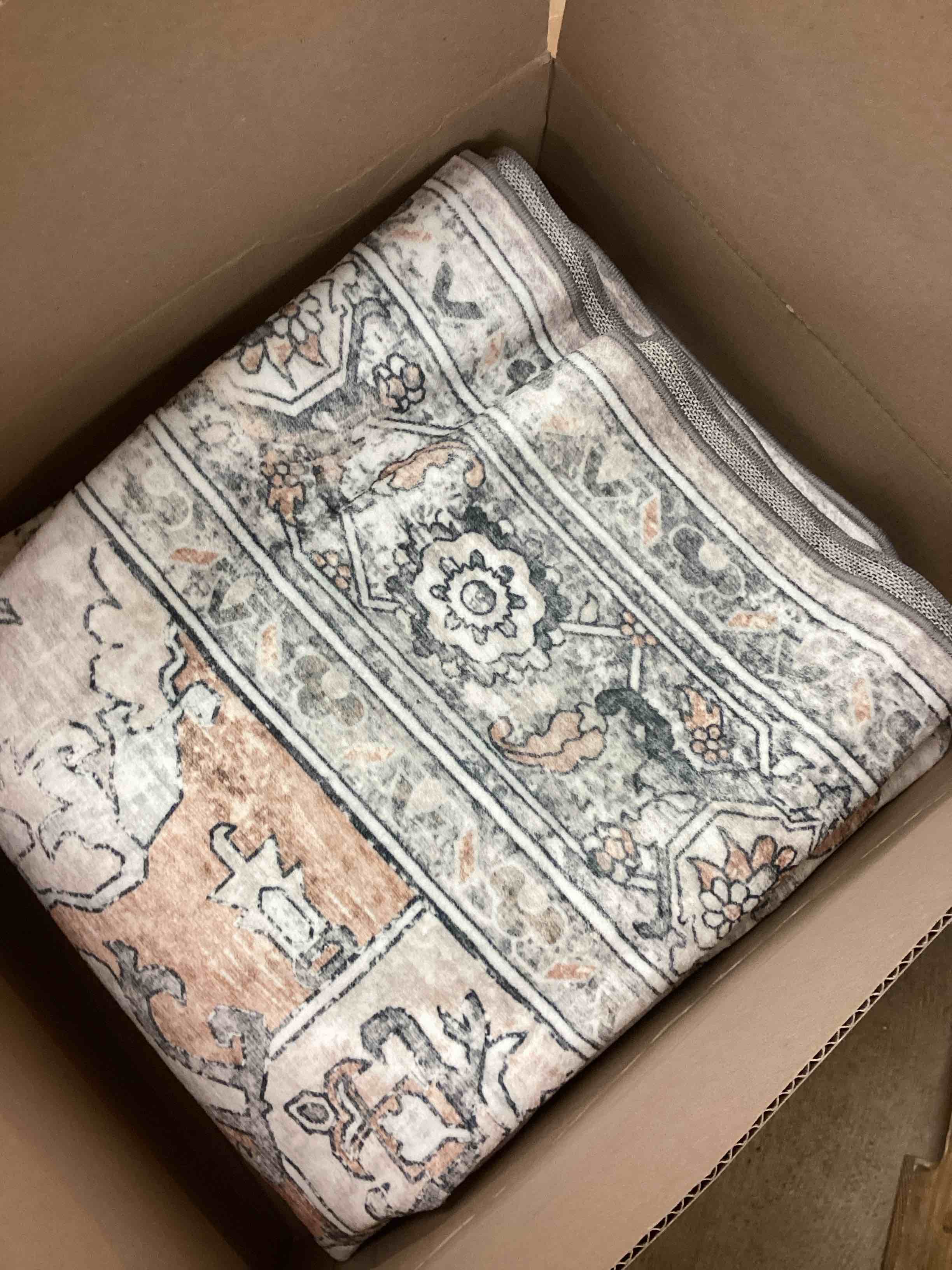 Condition photo showing Good Condition for Lessymo 8×10 Area Rugs Washable for Living Room, Soft Indoor Boho Rug Non Slip for Bedroom Kitchen Dining Room, Large Vintage Taupe Carpet Stain Resistant for Dorm Nursery Home Office, Grey/Brown Grey Brown 8' x 10' (Rectangular)