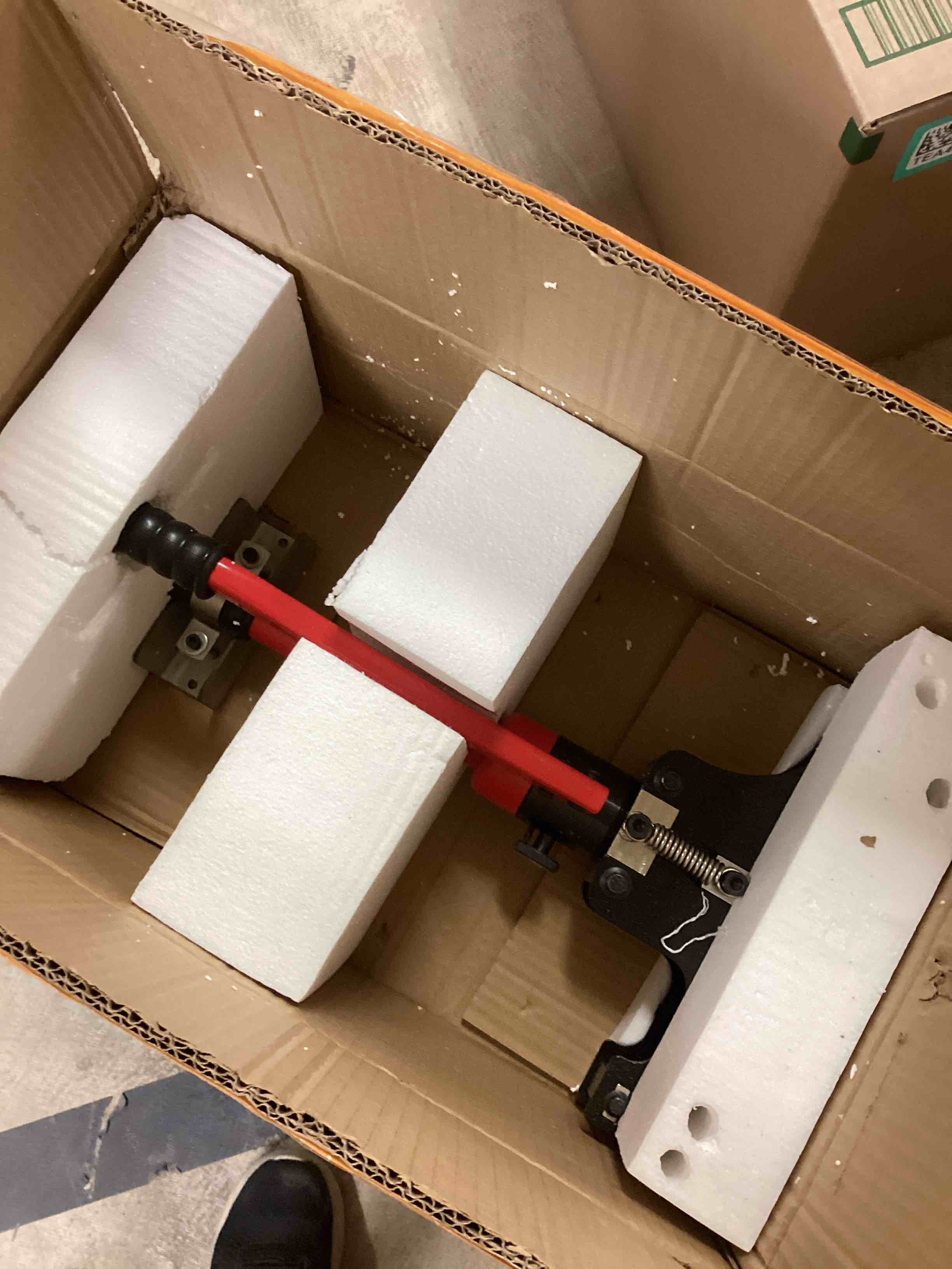 Condition photo showing Good Condition for Hydraulic Dual Size Conduit Offset Bender - EMT Bender Tool, Conduit Offset Bender - Designed for 1/2" & 3/4" EMT, Delivers Effortless Bending, Precision, And Efficiency For Electricians