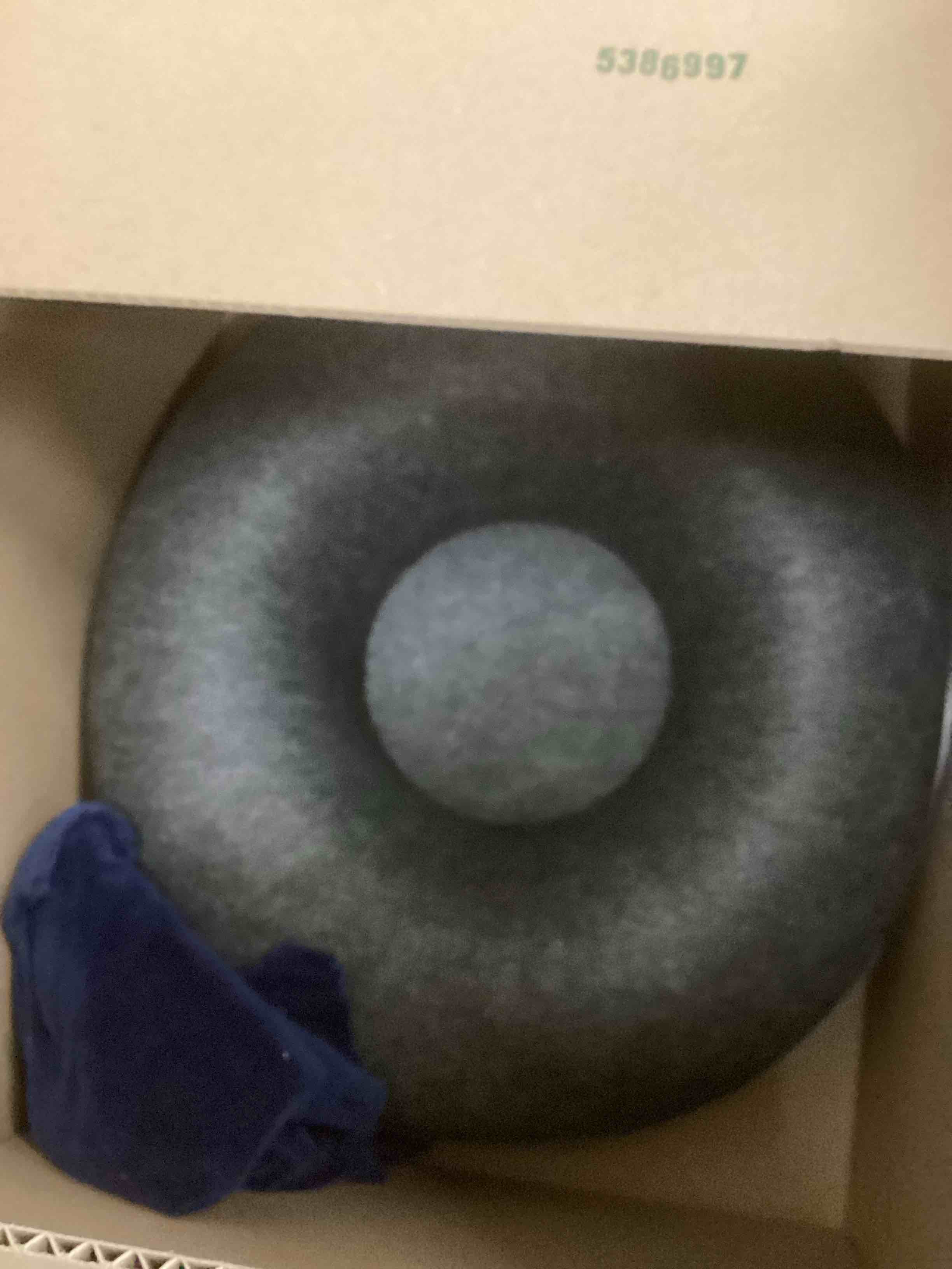 Condition photo showing Good Condition for Large Cat Tunnel Bed for Indoor Cats with 3 Toys, Scratch Resistant Donut Cat Bed, Up to 30 Lbs (L 24x24x11, Dark Grey)