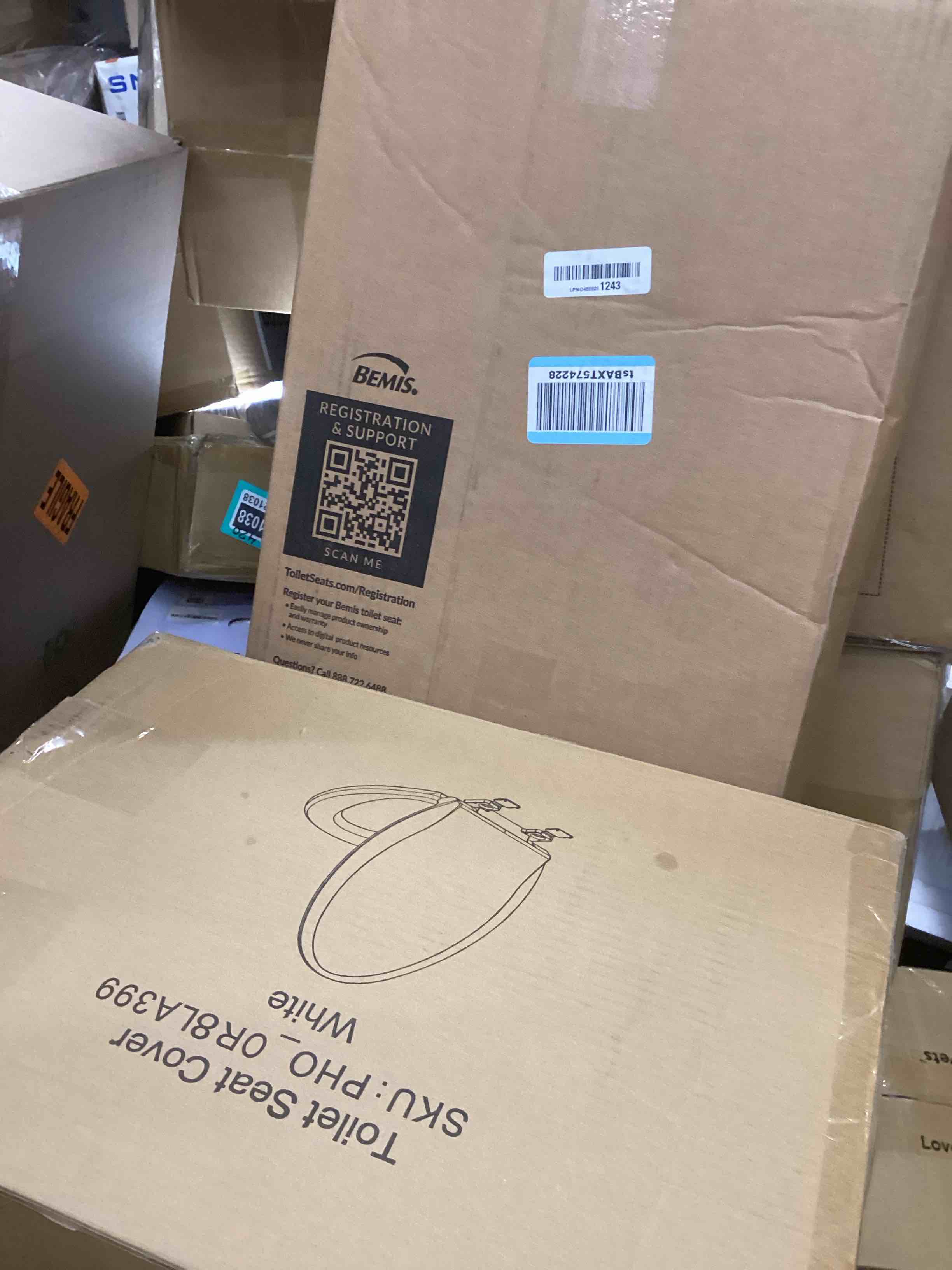 assorted toilet seats 