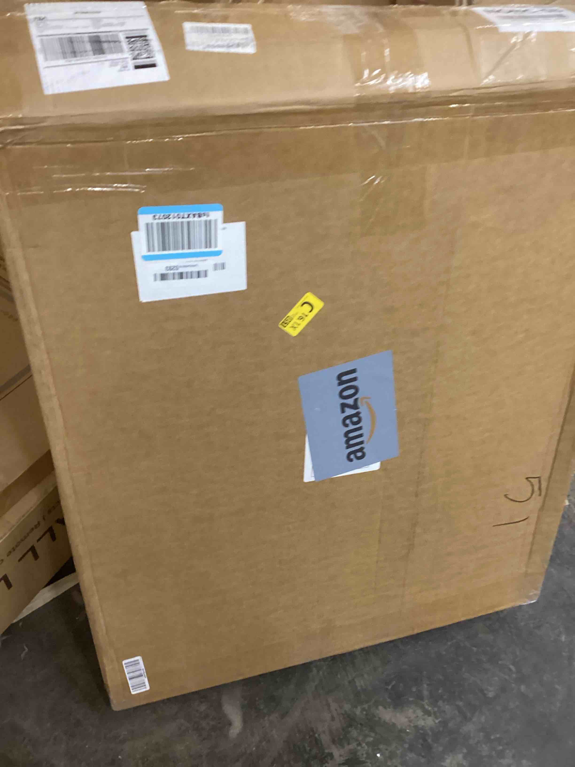 Condition photo showing New/Like New for Floor Mats Cargo Mat for 2021-2025 Jeep Grand Cherokee L Captain Chair(Only for 6-Seater w/o 2nd Row Armrest), All Weather TPE Trunk Cargo Liner Car Accessories Floor Mats Set