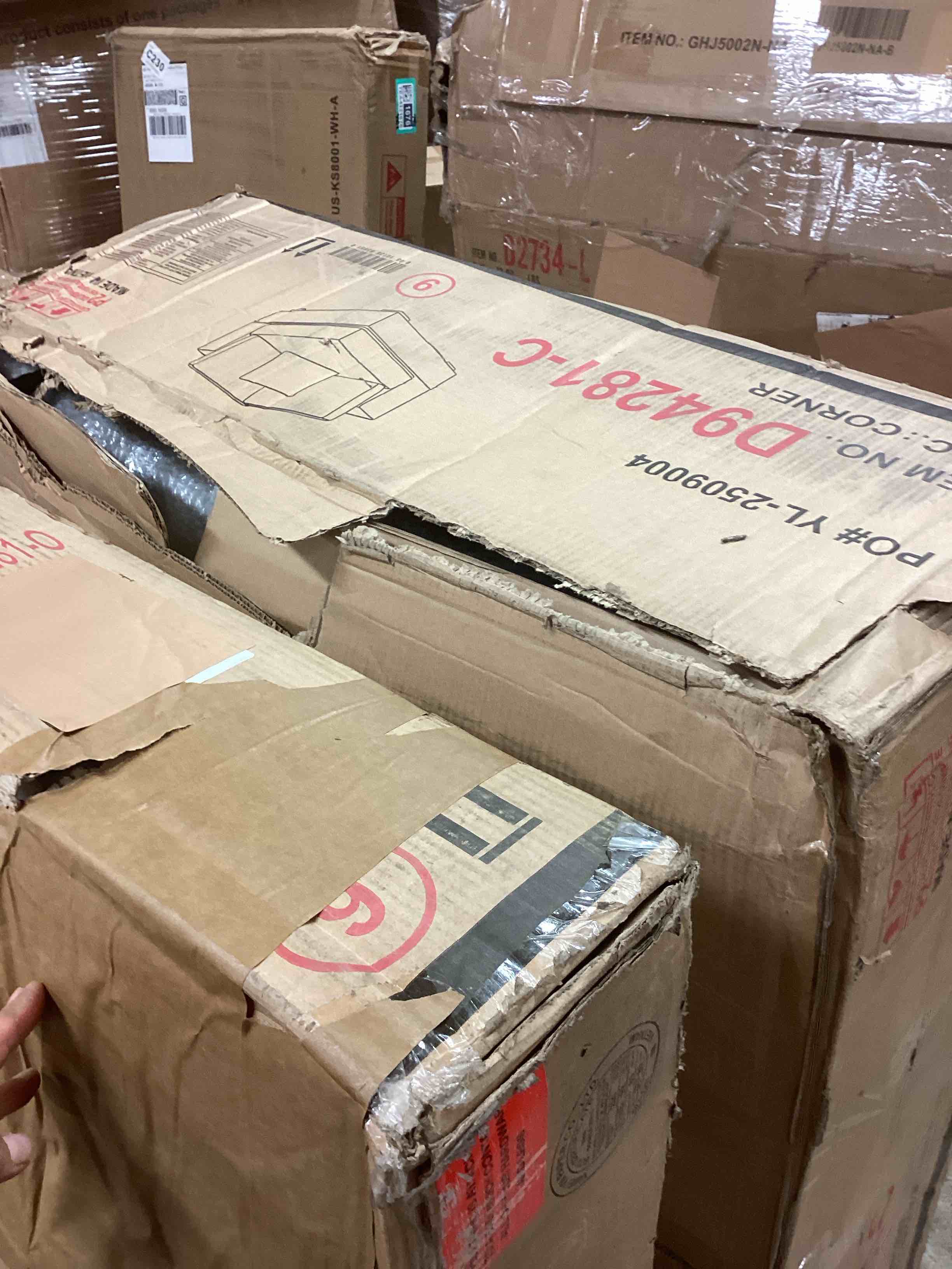 Condition photo showing Good Condition for Luna sofa latitude run - incomplete 2 boxes only