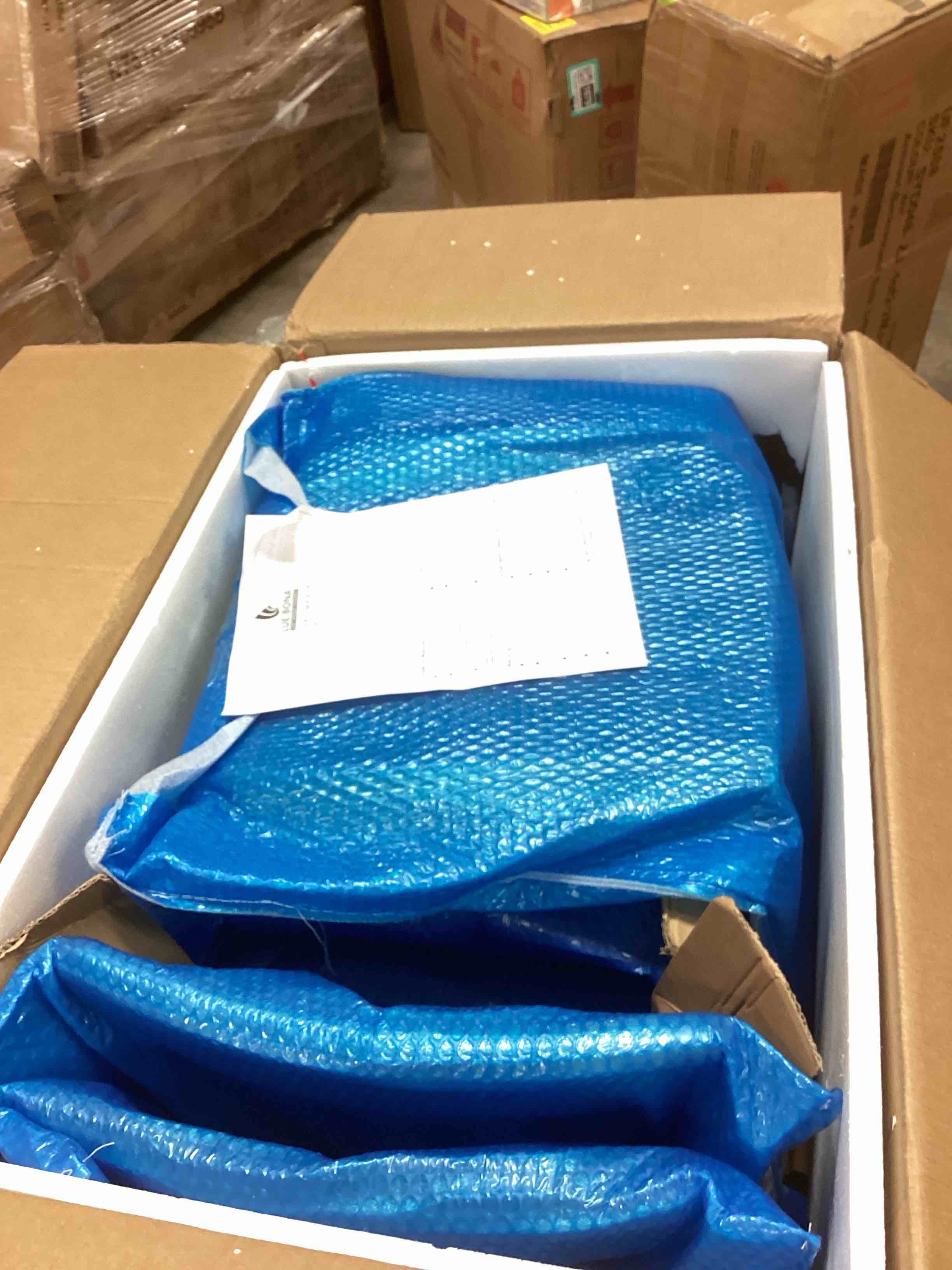 Condition photo showing New/Like New for LUE BONA Windsor Wooden Bar Stools, set of 3