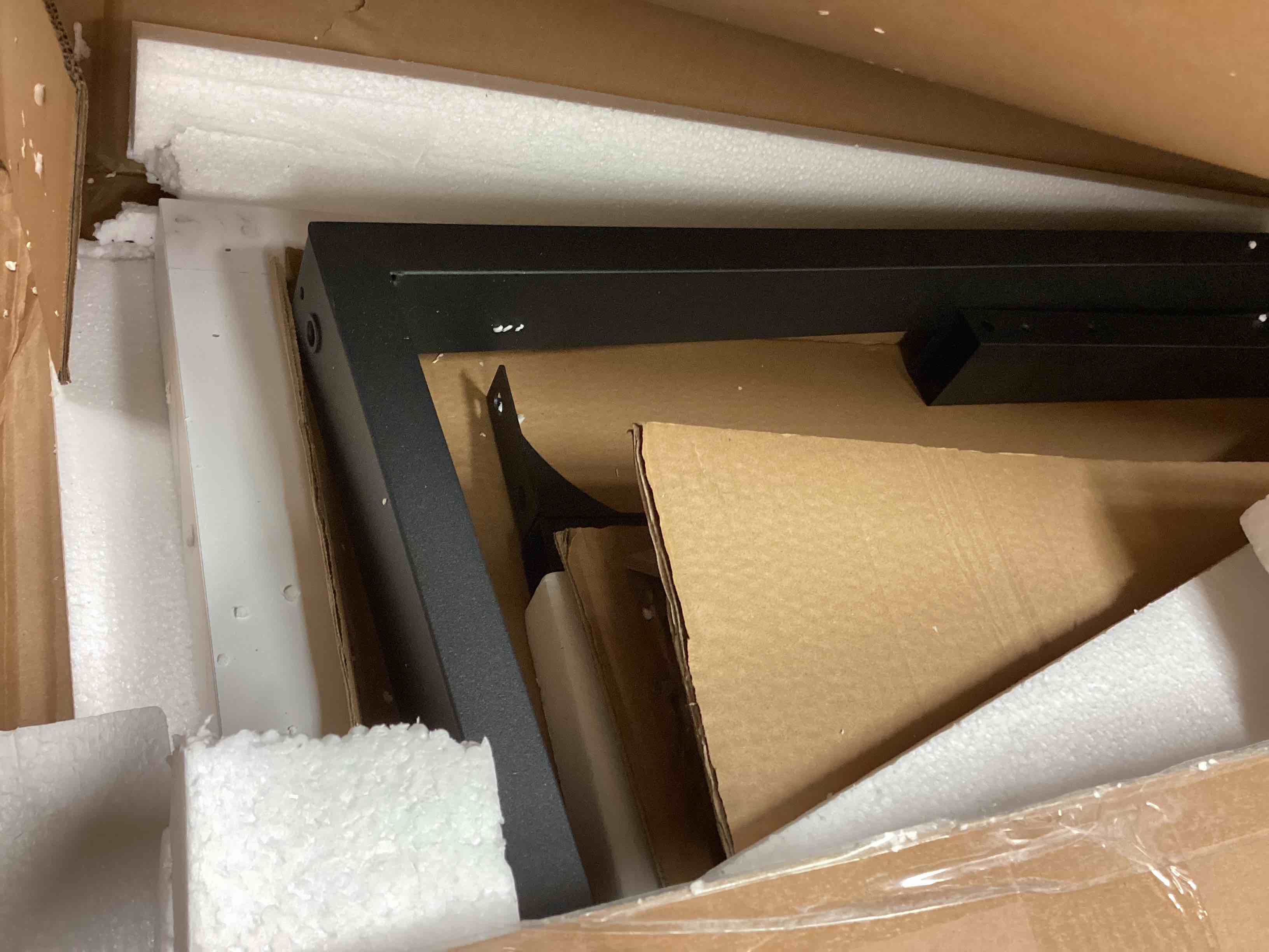 Condition photo showing Good Condition for Aria 4-6 Seater Dining Table Modern White Marble Effect Table Top w Black Legs