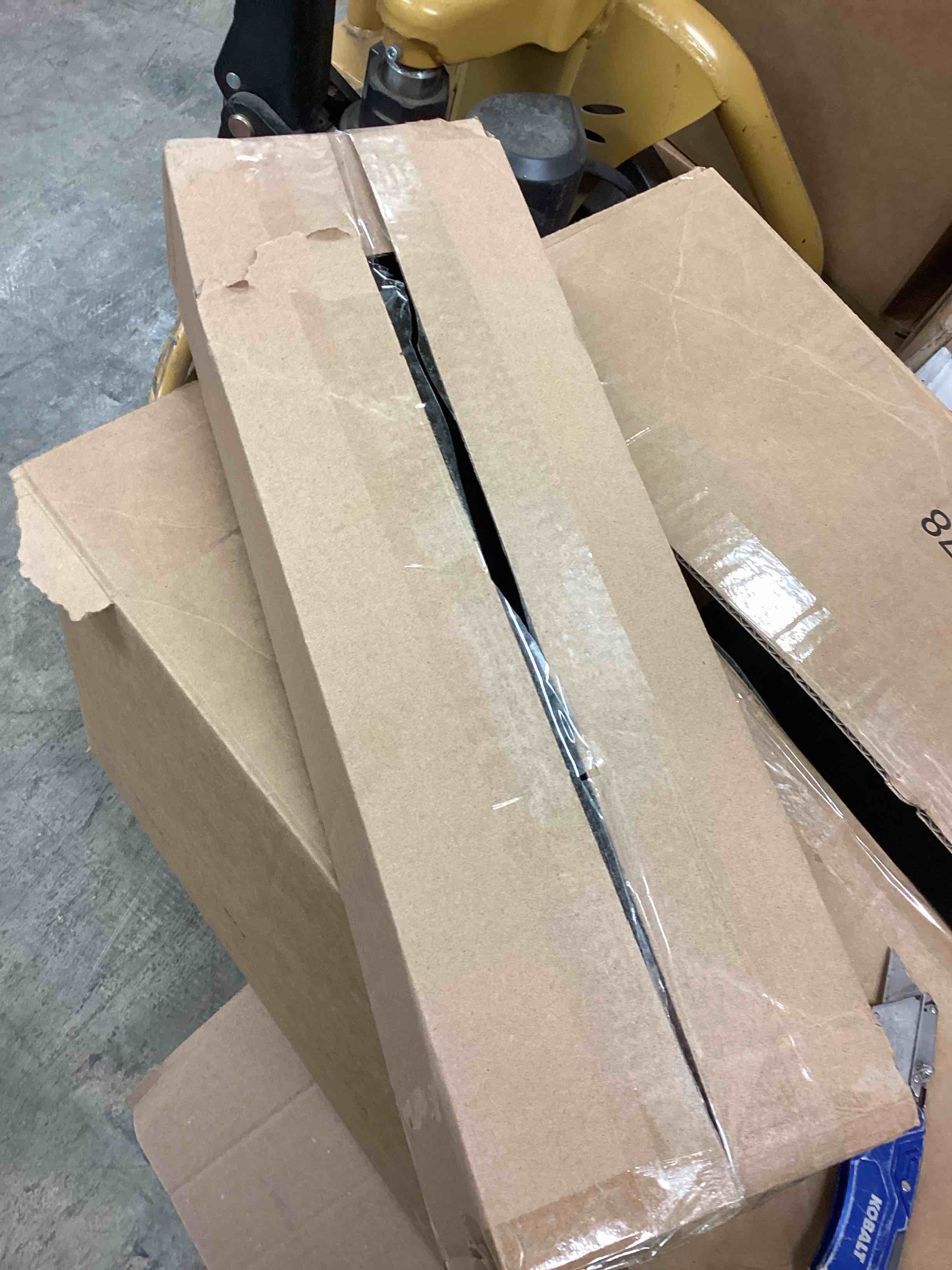 Condition photo showing Good Condition for Black Curtain Rods for Windows: 1 Inch Diameter Heavy Duty Adjustable Curtain Rod 48" to 84"?4-7ft), Blackout Wrap Around Room Darkening Drapery Rod for Indoor and Outdoor Black 32"-84"