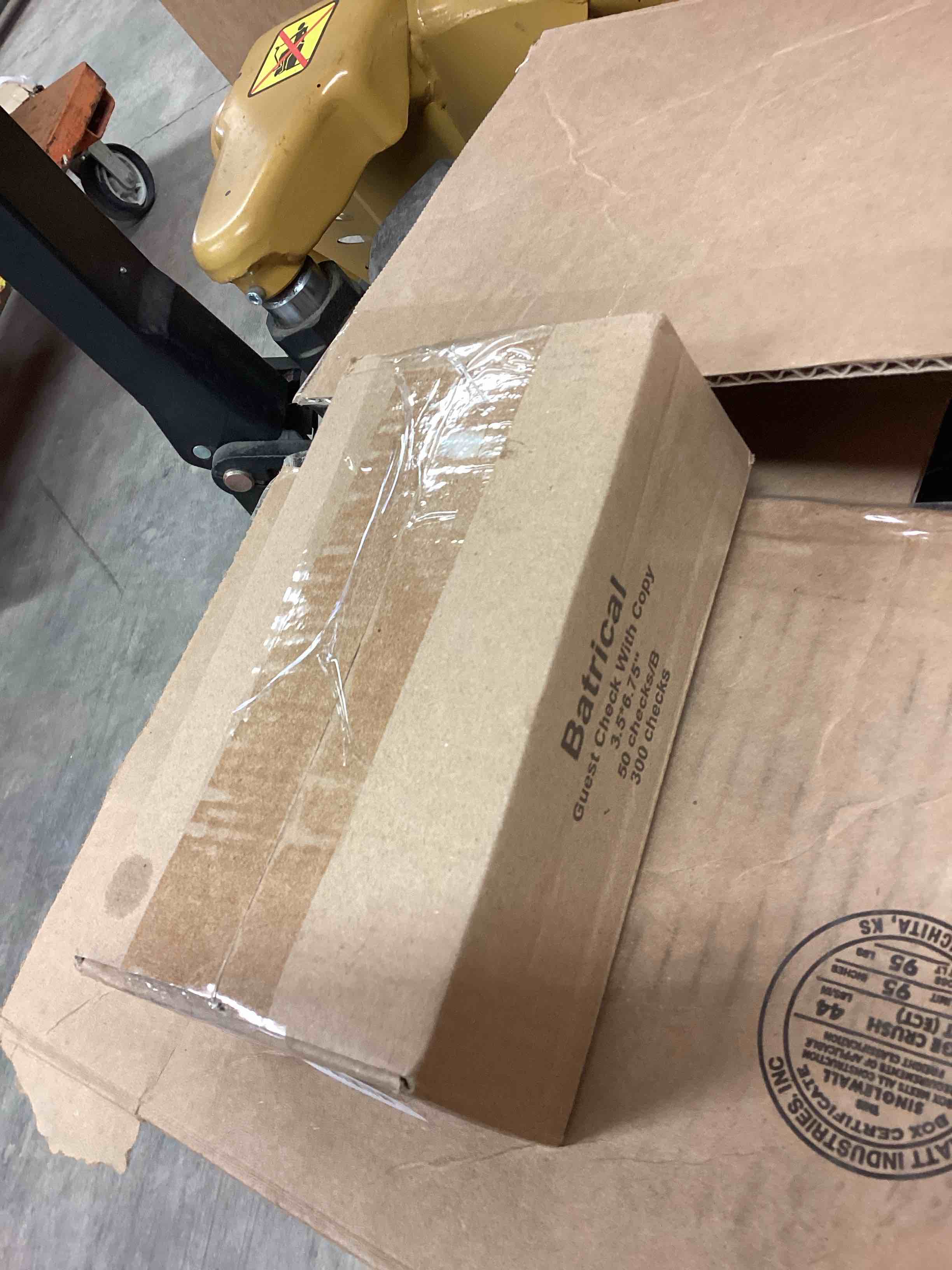 Condition photo showing New/Like New for Guest Checks Server Note Pads 300 Sheets with Carbonless Copy Paper for Restaurants (6 Books) 3.5" x 6.75" Per Ticket Book Checks With Copy (6 Books)
