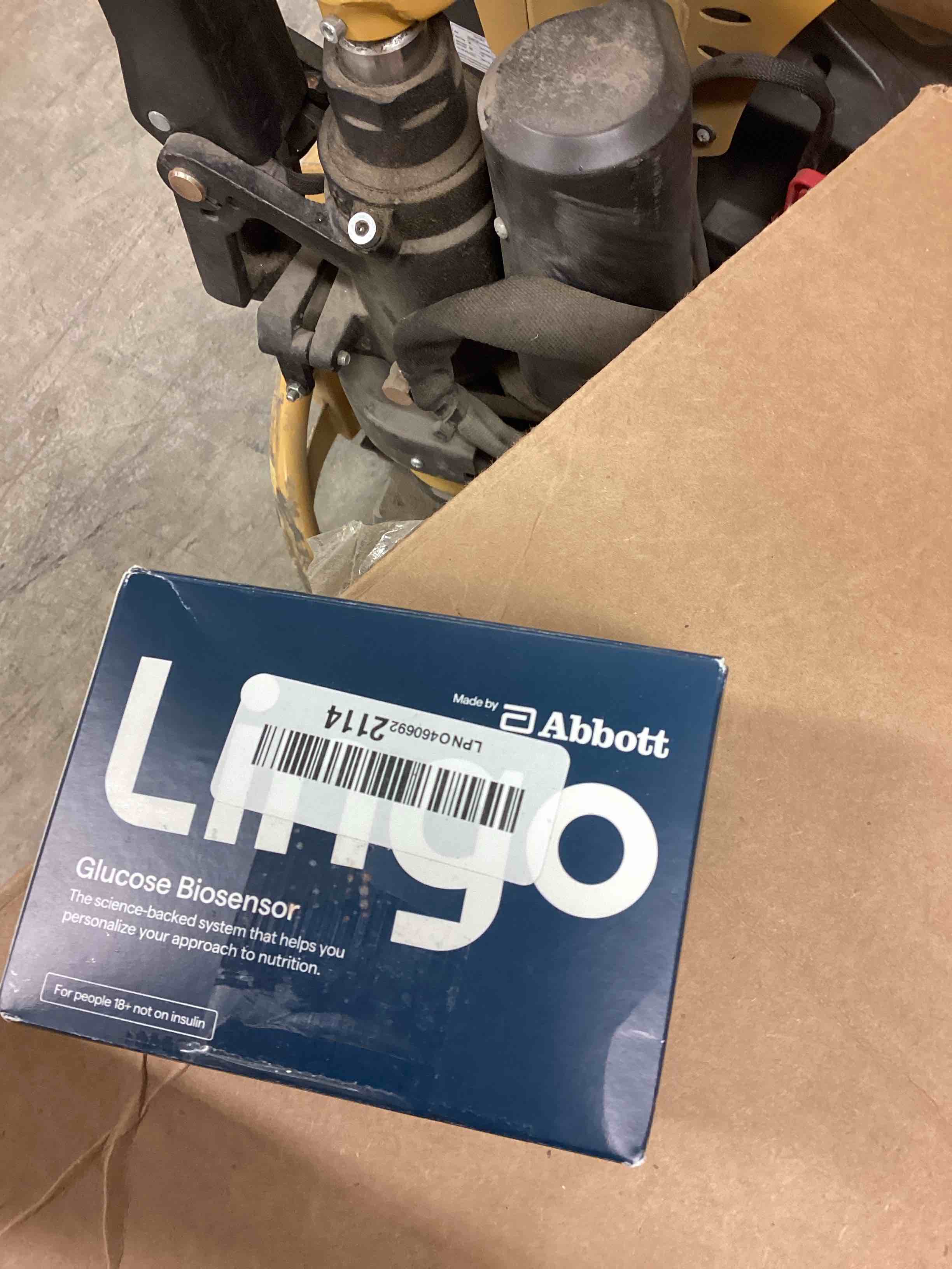 Condition photo showing Good Condition for Lingo Continuous Glucose Monitor (CGM) & App. Made by Abbott. Know the impact of what you eat. 1 Lingo biosensor lasts up to 14 Days*. Works with iOS and Android. US Only. Pack of 1