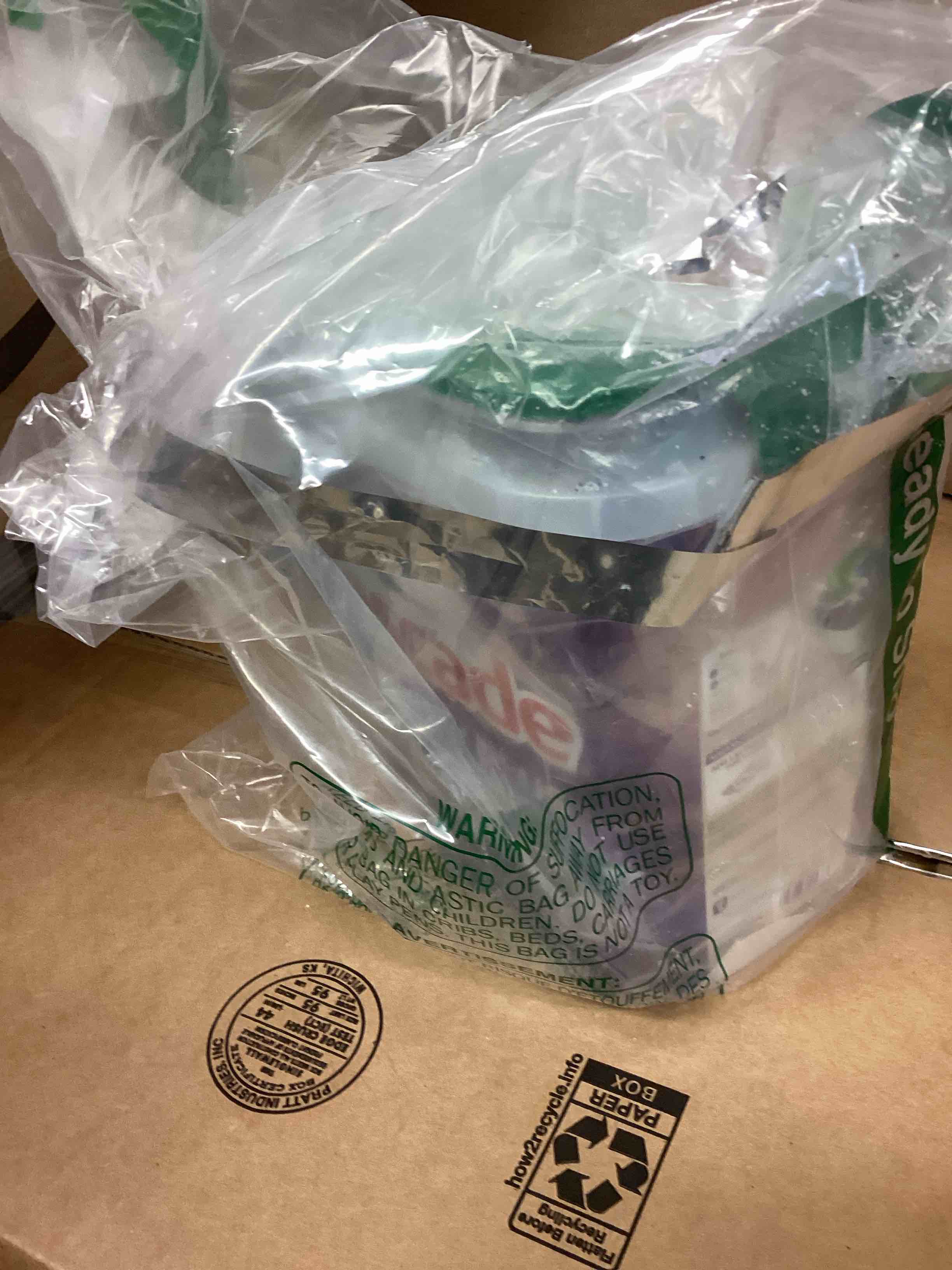 Condition photo showing Good Condition for Cascade Platinum Plus Dishwasher Pods, Dishwasher Detergent, Dish Detergent Soap, Mountain, 47 Count 47 Count (Pack of 1)