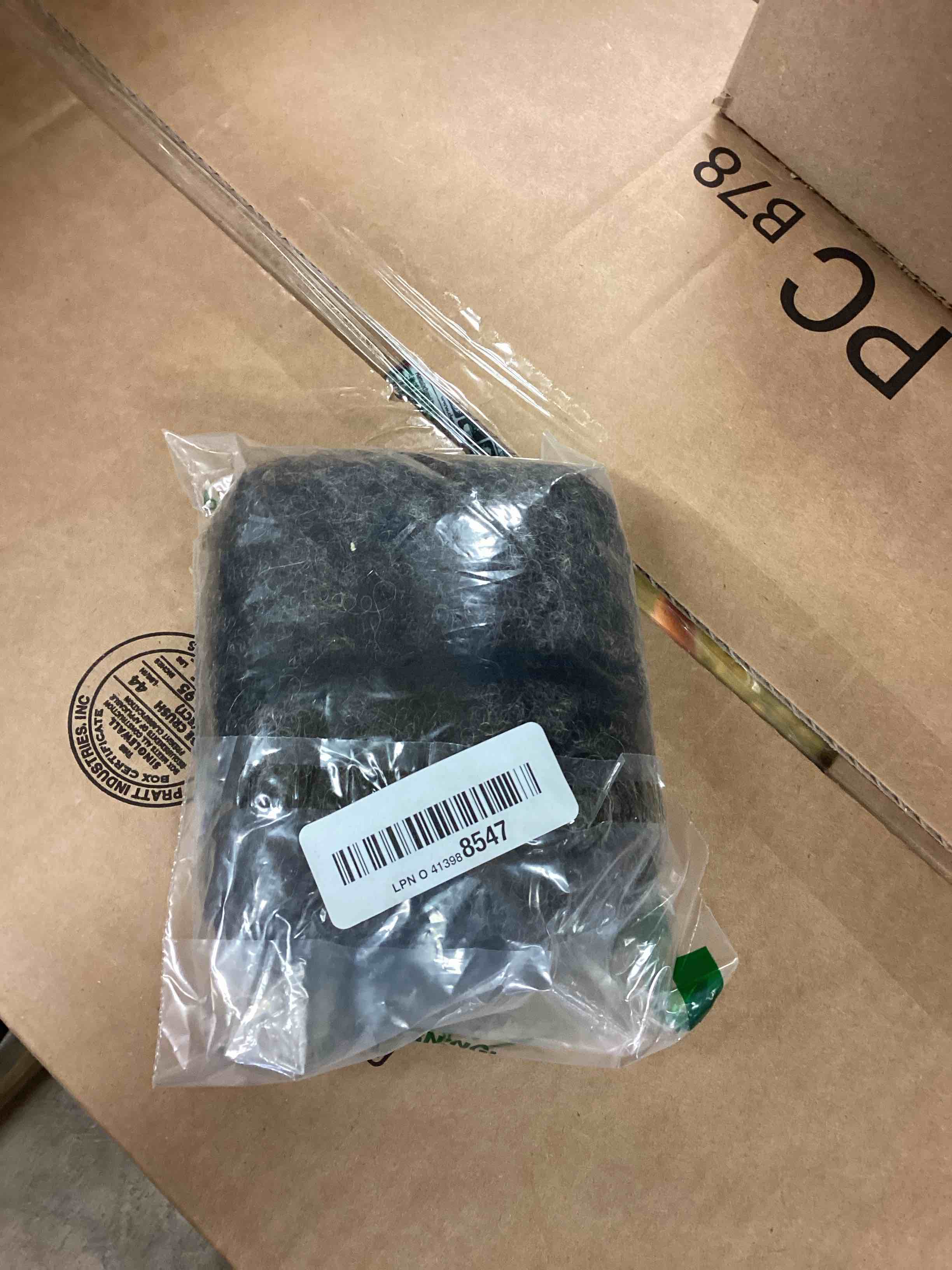 Condition photo showing Good Condition for Orientfashion Afro kinky Hair Bulk,4c 100% Human Hair For Locs Extension,Crochet Hair,Repair Locs,Can be Bleached And Dyed (10inch-1pack, salt&pepper) 10 Inch 30gx1pack Salt & Pepper