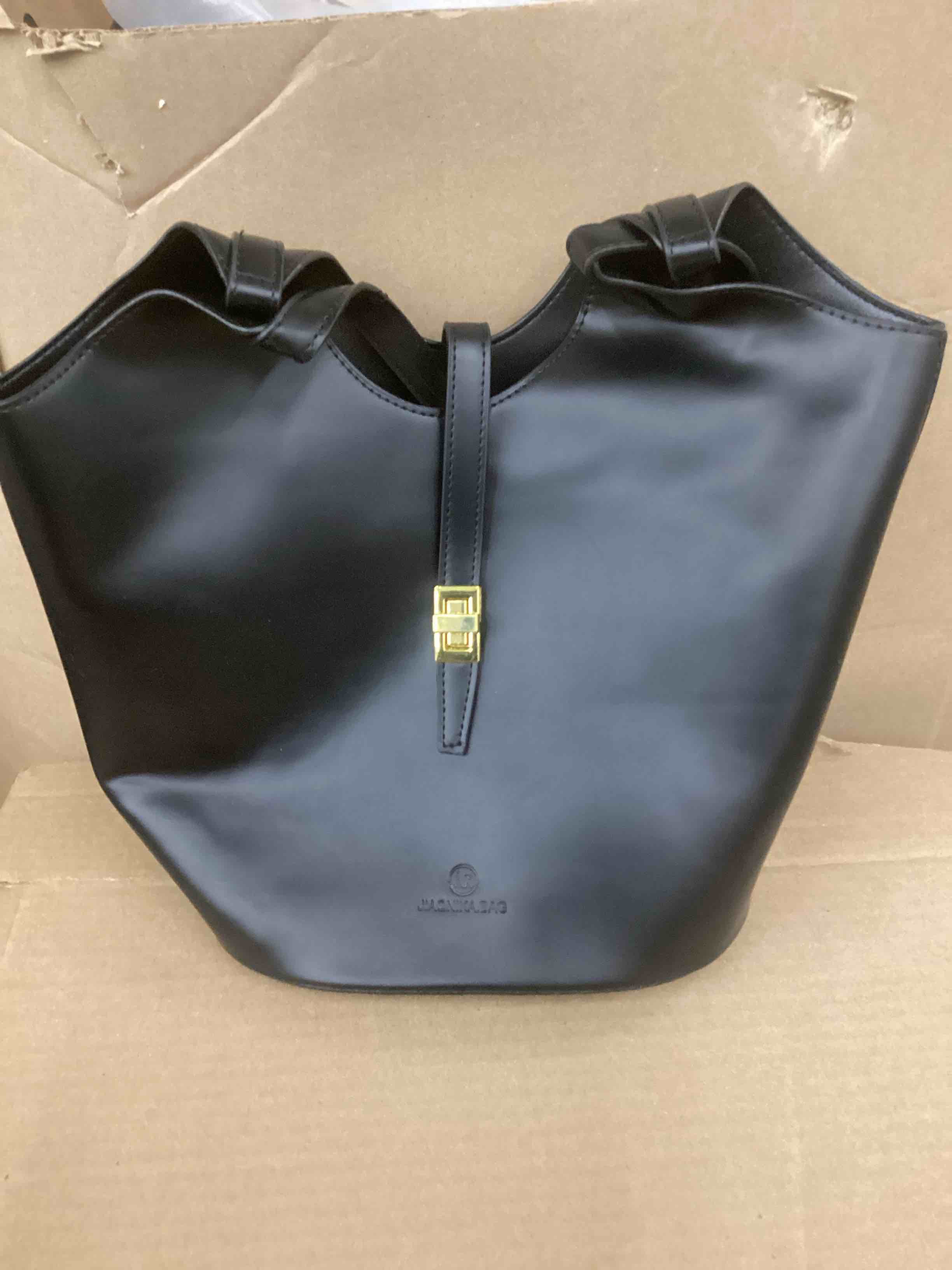 Condition photo showing New/Like New for jiaonika women handbag,black