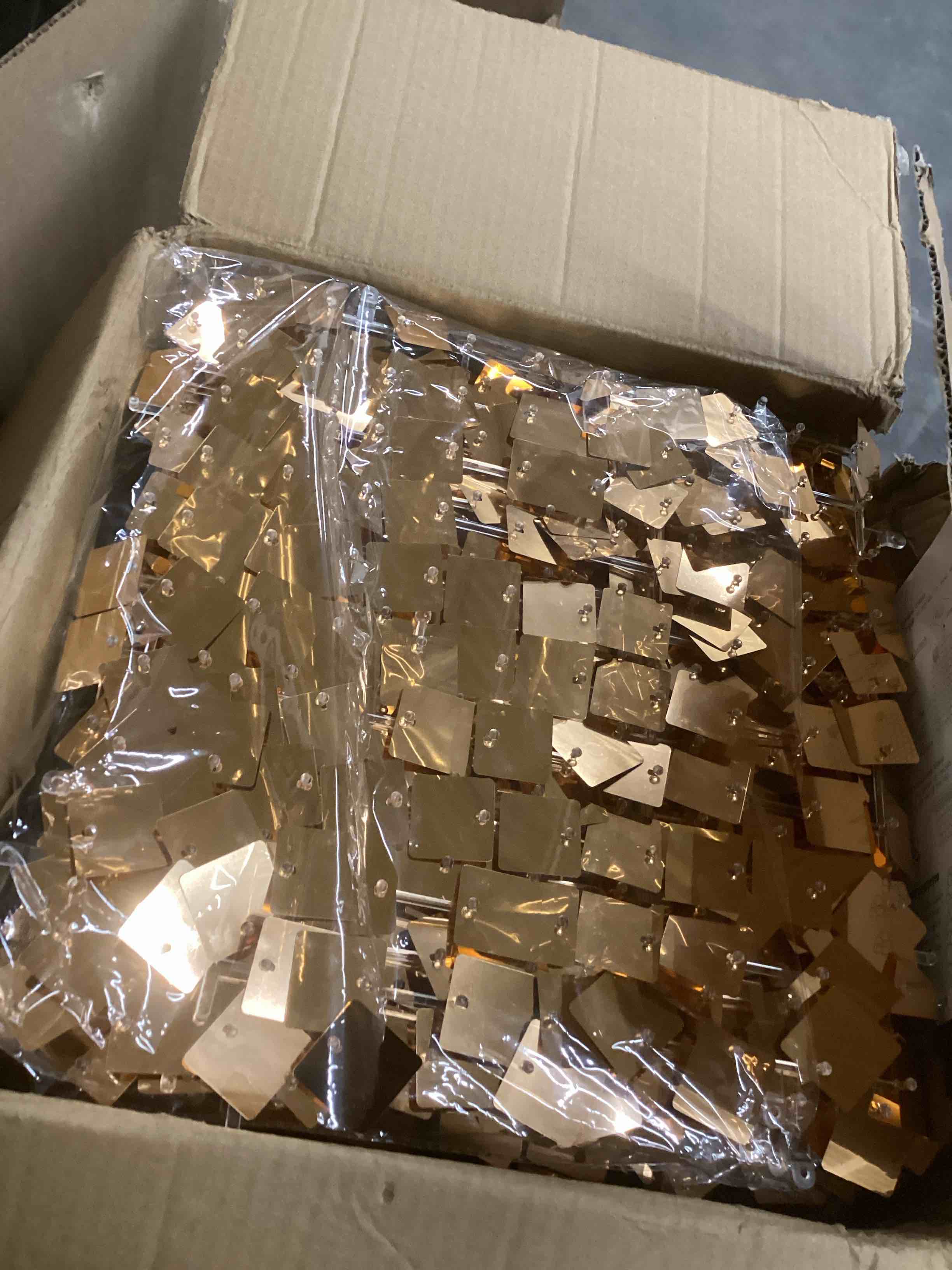 Condition photo showing New/Like New for aajchoix shimmer wall panel,rose gold