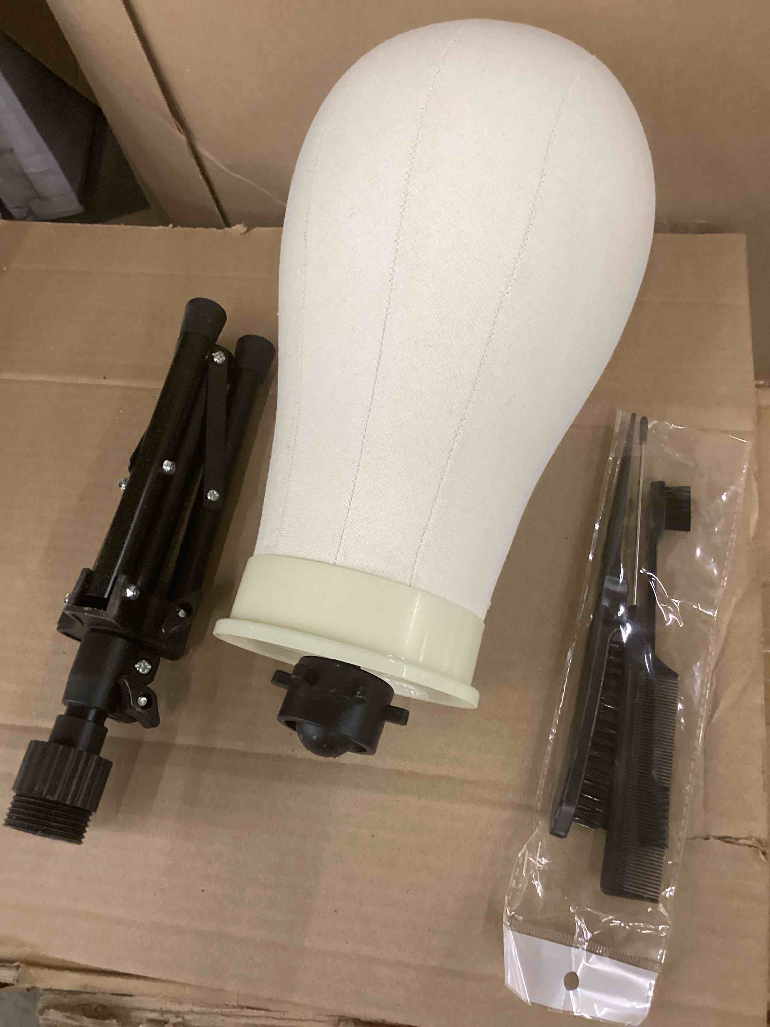 Condition photo showing New/Like New for canvas block wig head with tripod