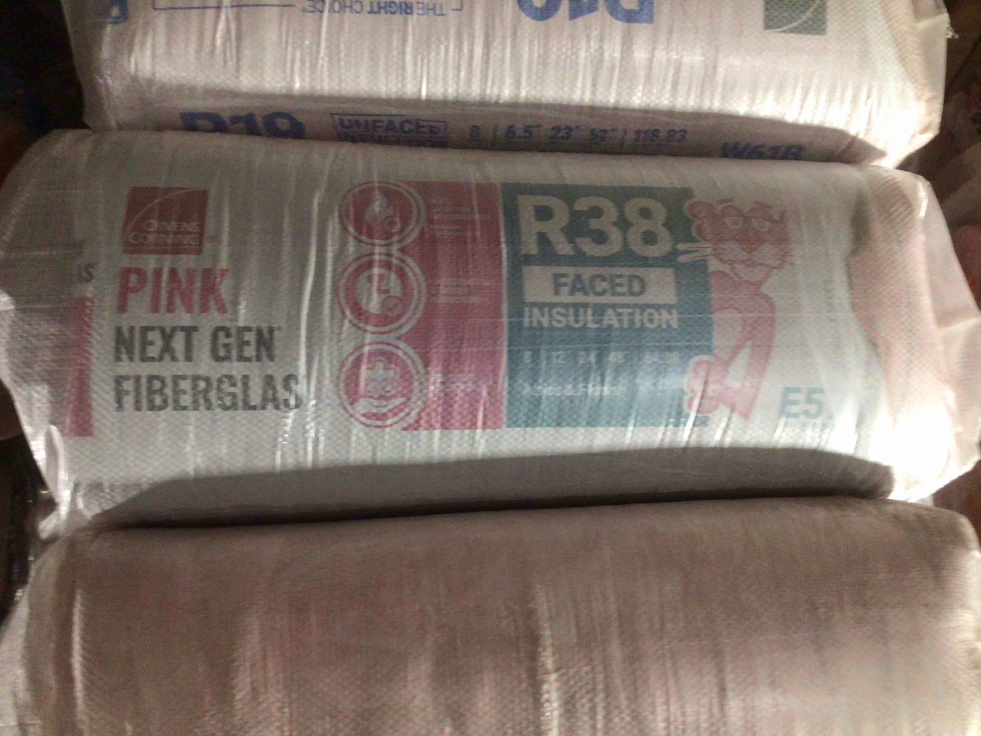 Owen’s Corning R-38 Faced Fiberglass Insulation, 12 Inch Think, 24 In  x 48 In and 64 Sq.Ft. Bid Per Batt