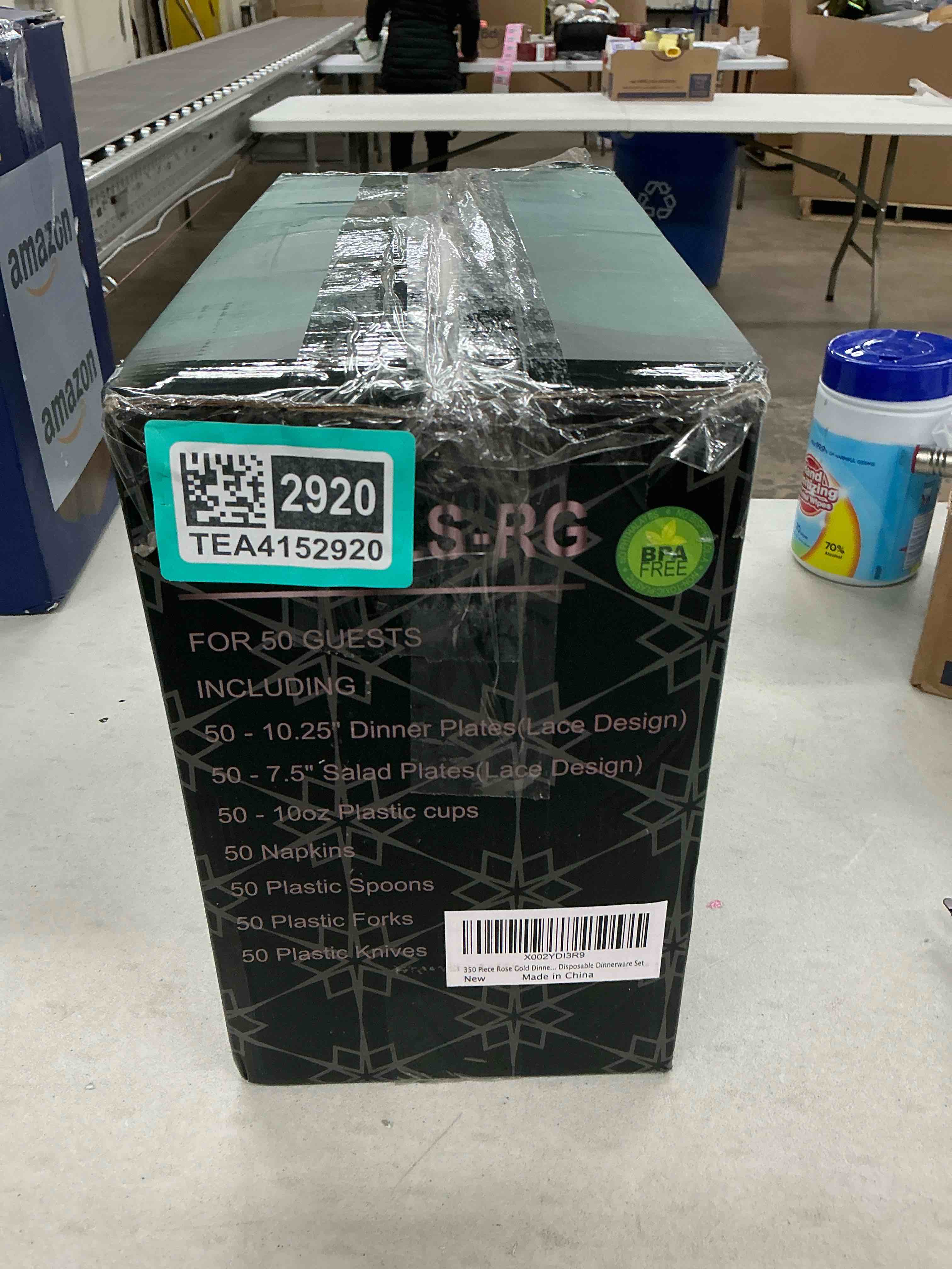 focusline 350 ct rose gold dinnerware set for 50 guests, rose gold lace plastic plates disposable heavy duty, including 50 dinner & dessert plates, cups, napkins, cutlery set