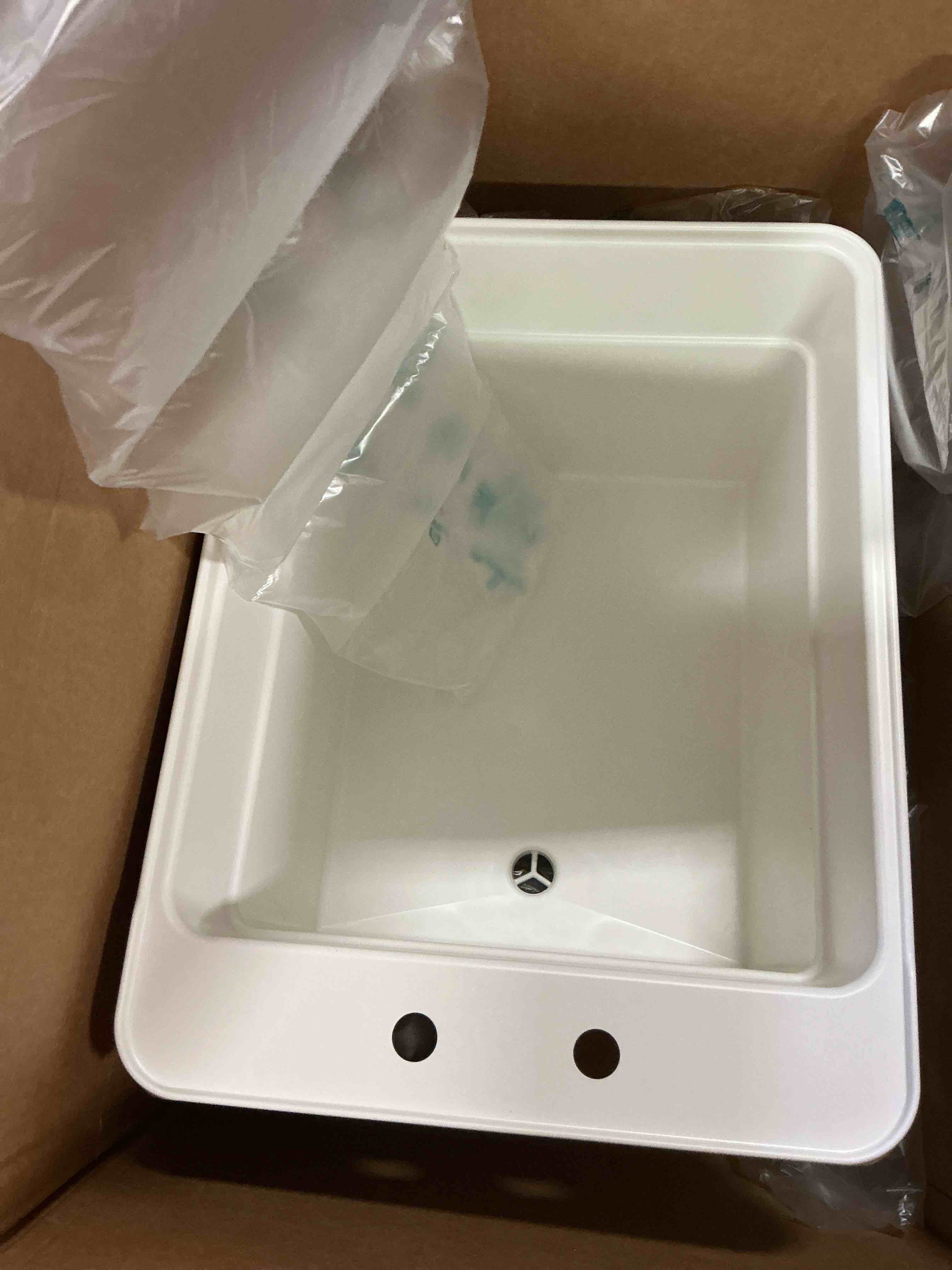 Condition photo showing Good Condition for Mustee 21F Lil'Tub Utilatub Laundry Tub Floor Mount, 24-Inch x 18-Inch, White