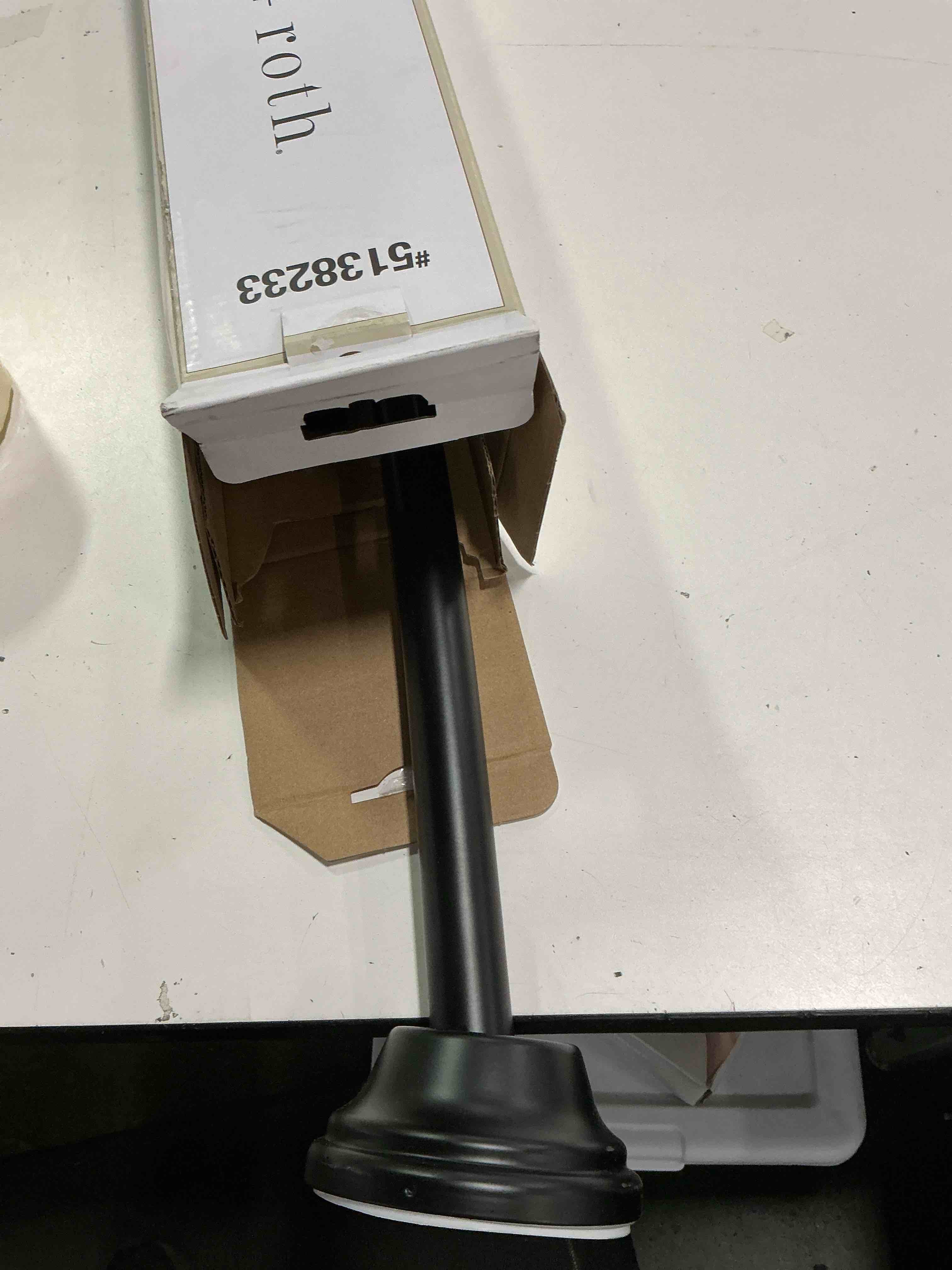 Condition photo showing Good Condition for Allen + Roth 44 in to 72 in curtain shower rod