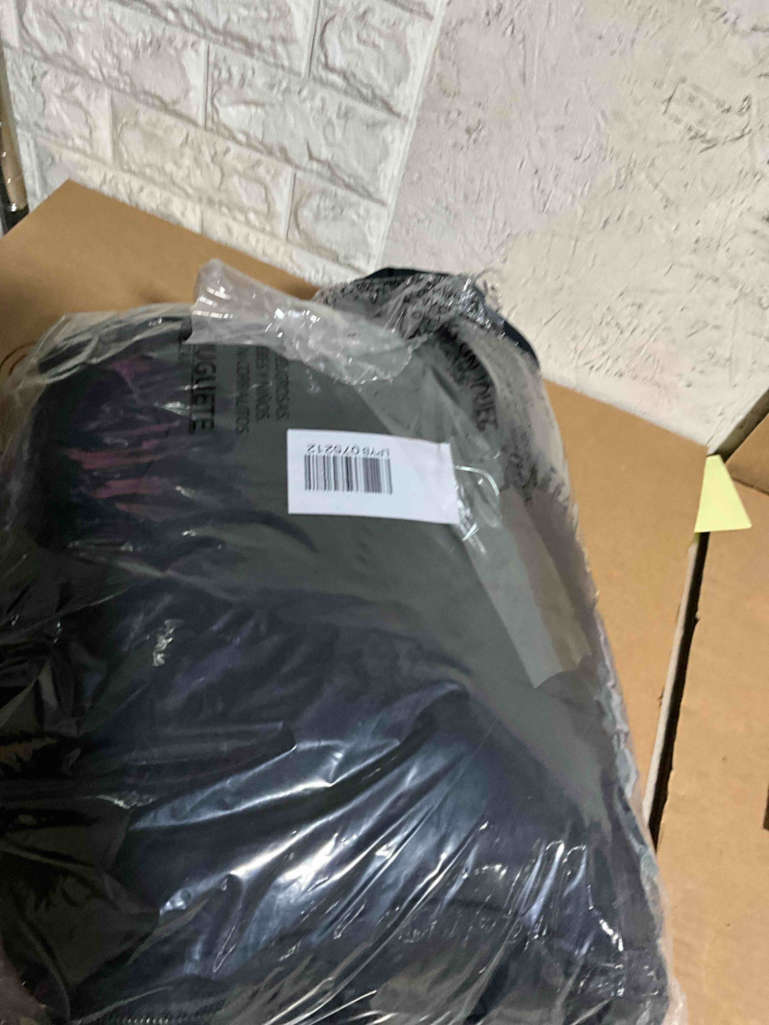 Condition photo showing New/Like New for MOOSE KNUCKLES, Size S