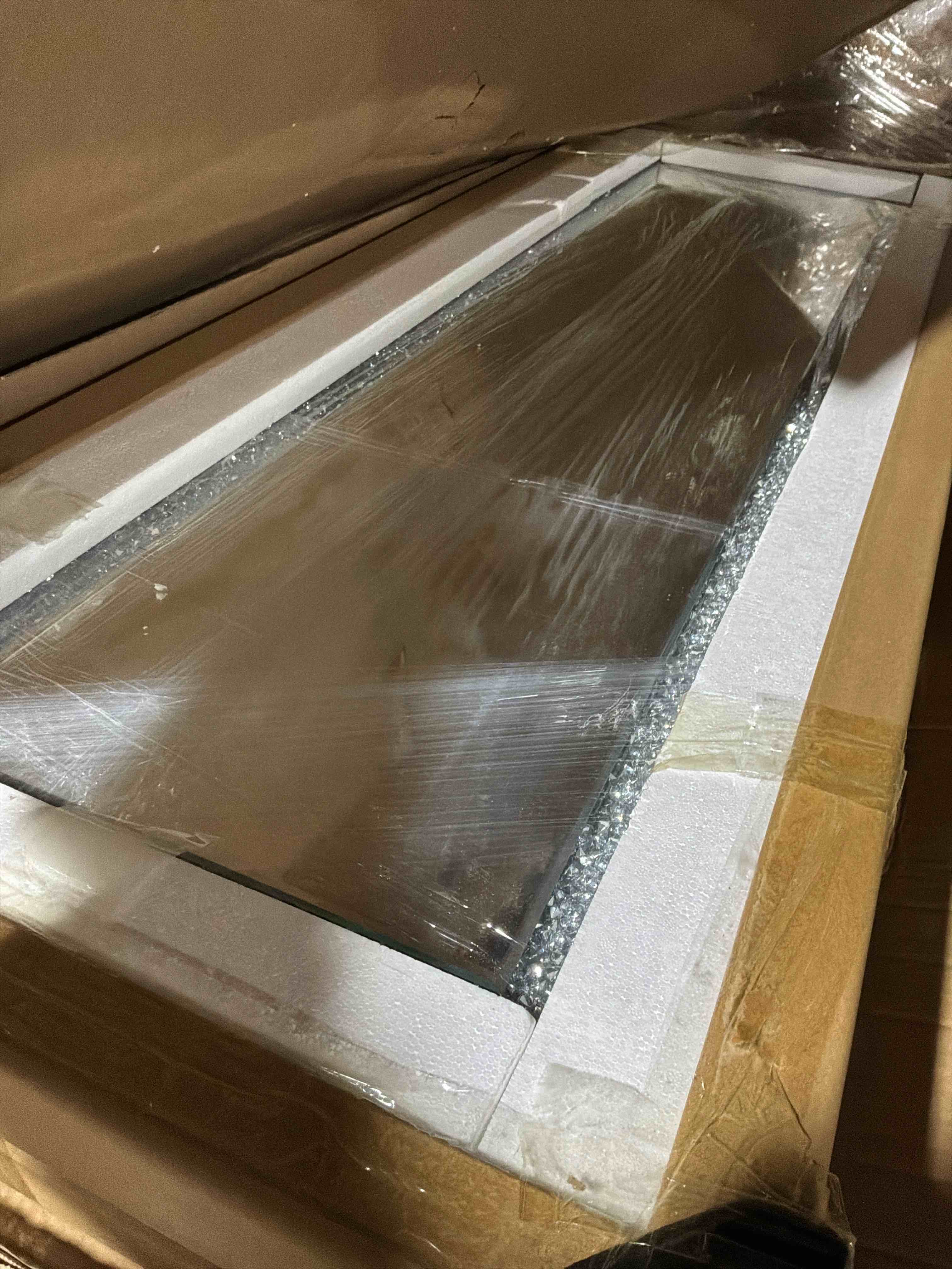 Condition photo showing New/Like New for mirror silver 961427