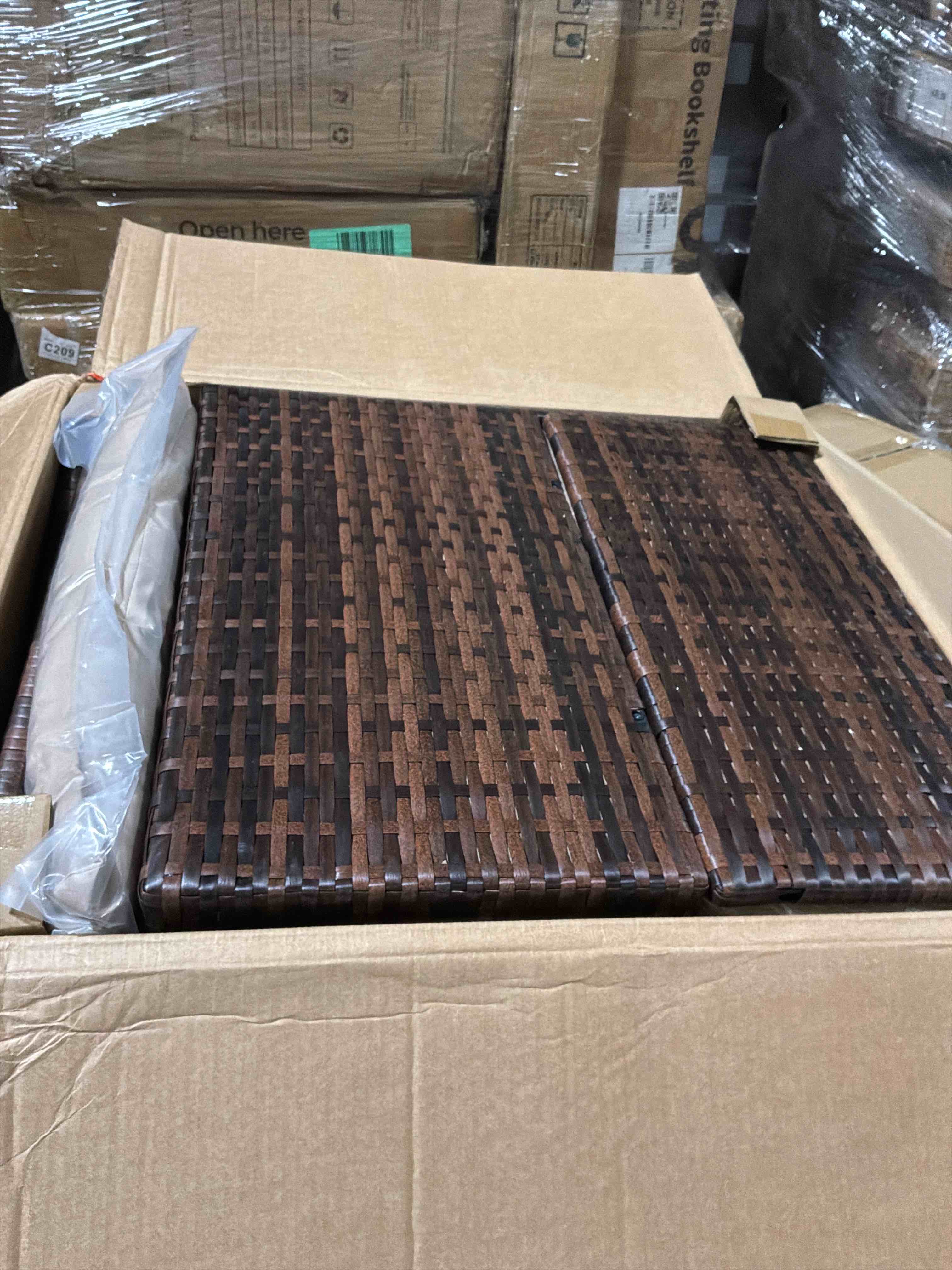 Condition photo showing New/Like New for person patio conversation set with cushions