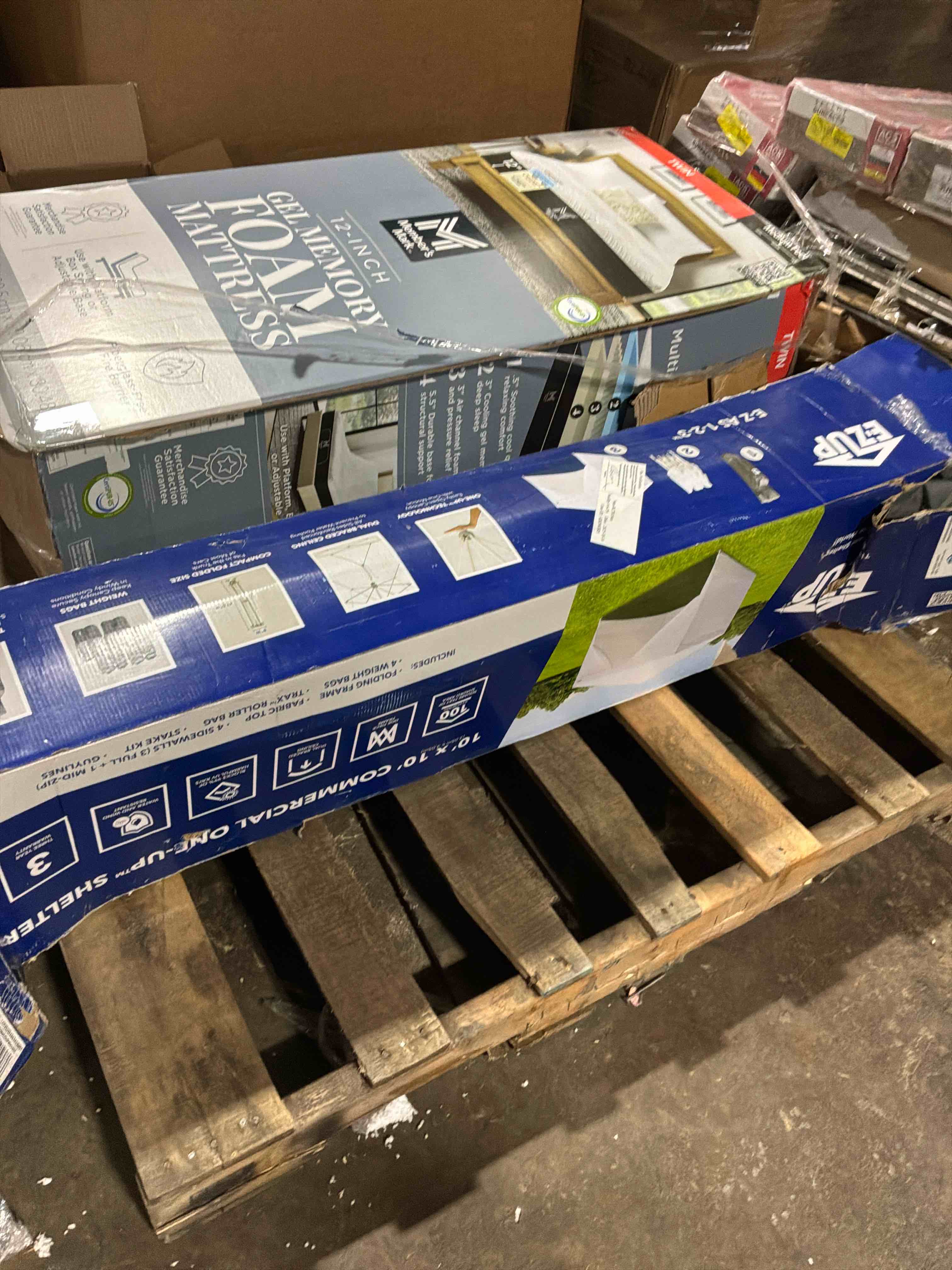 Condition photo showing New/Like New for e-z up® 10’ x 10’ commercial one-up™ canopy
