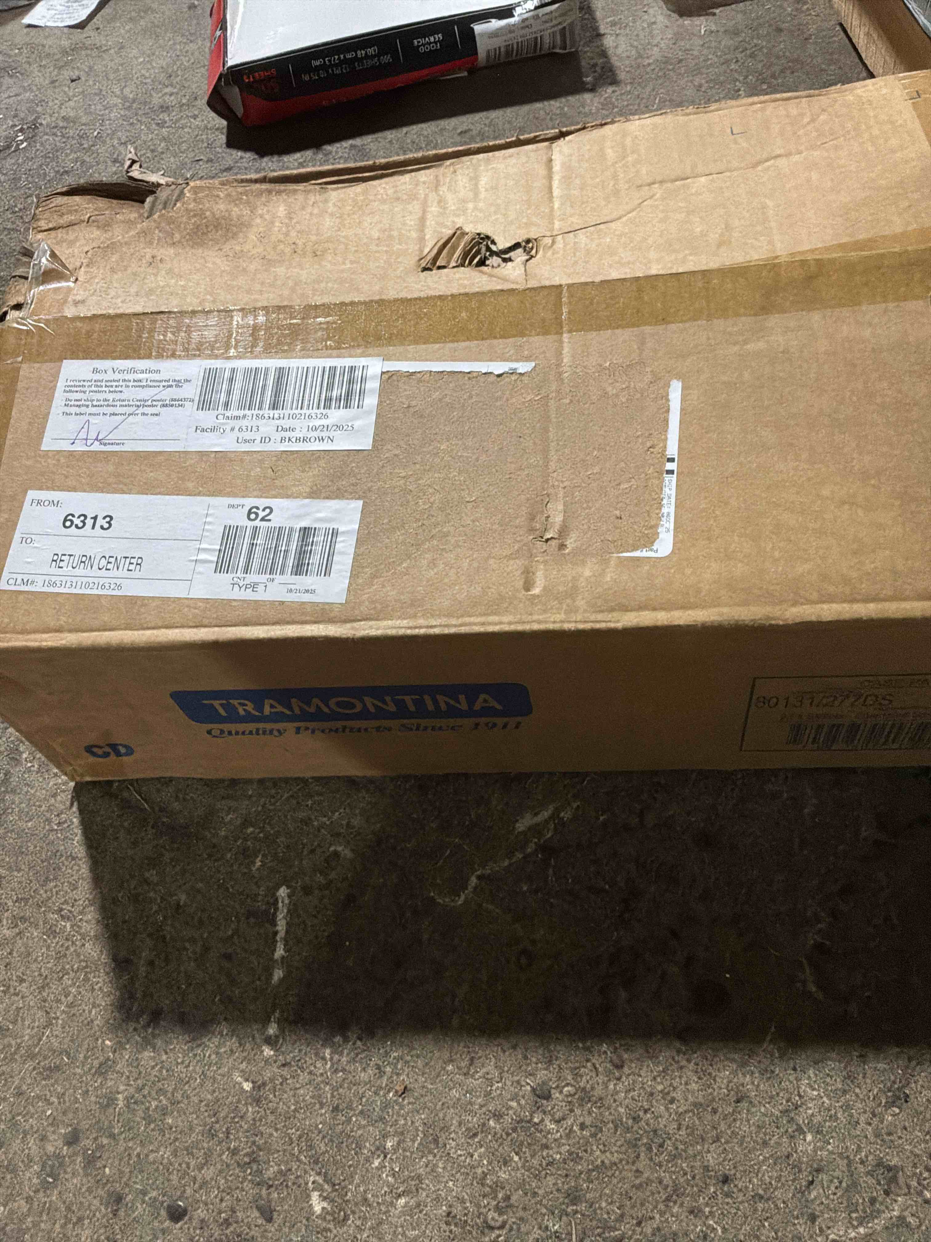 Condition photo showing As Is for 3 piece aluminum nonstick cookware set