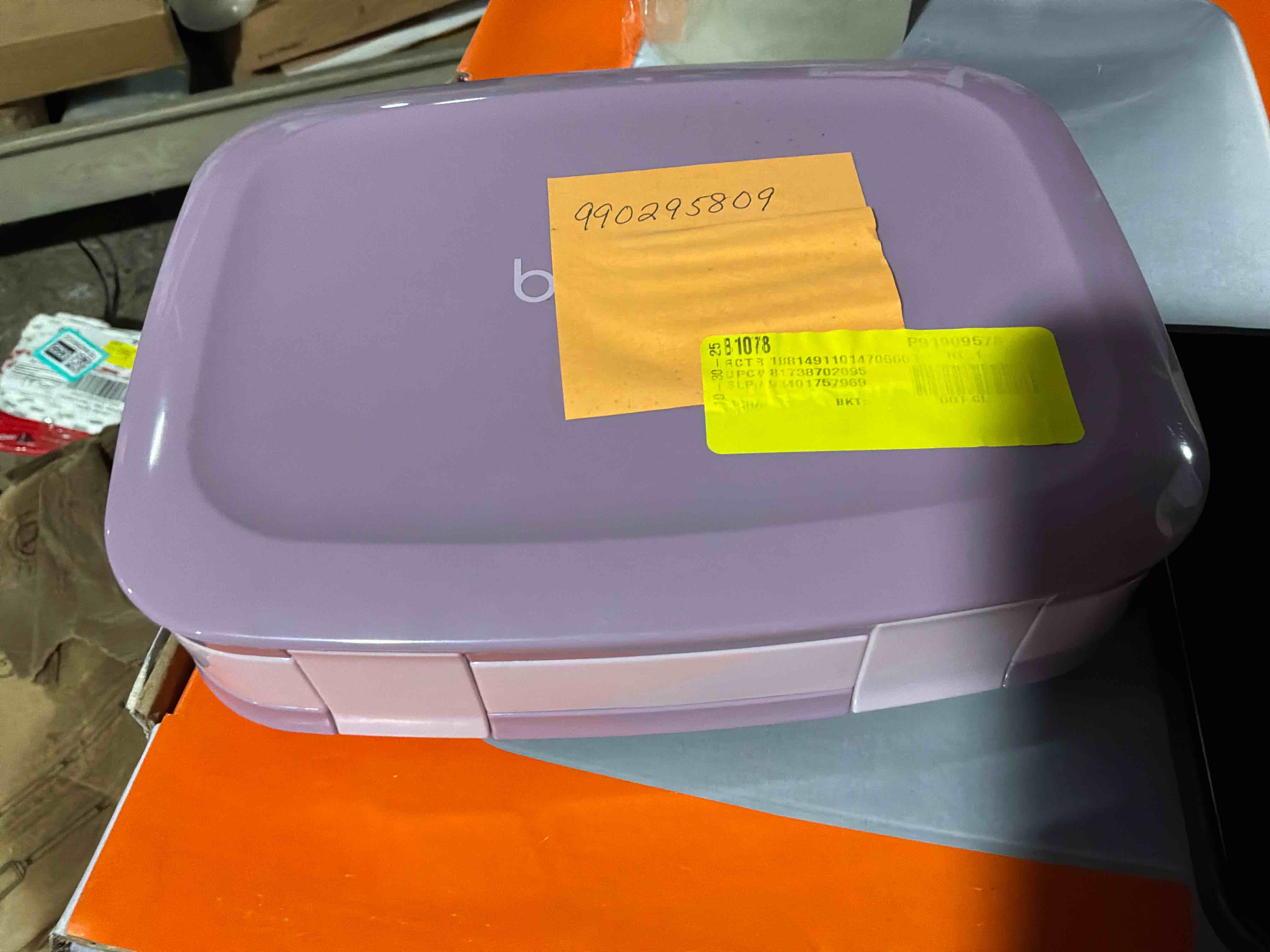 Condition photo showing Good Condition for bentgo fresh 4-compartment leak-proof lunch box