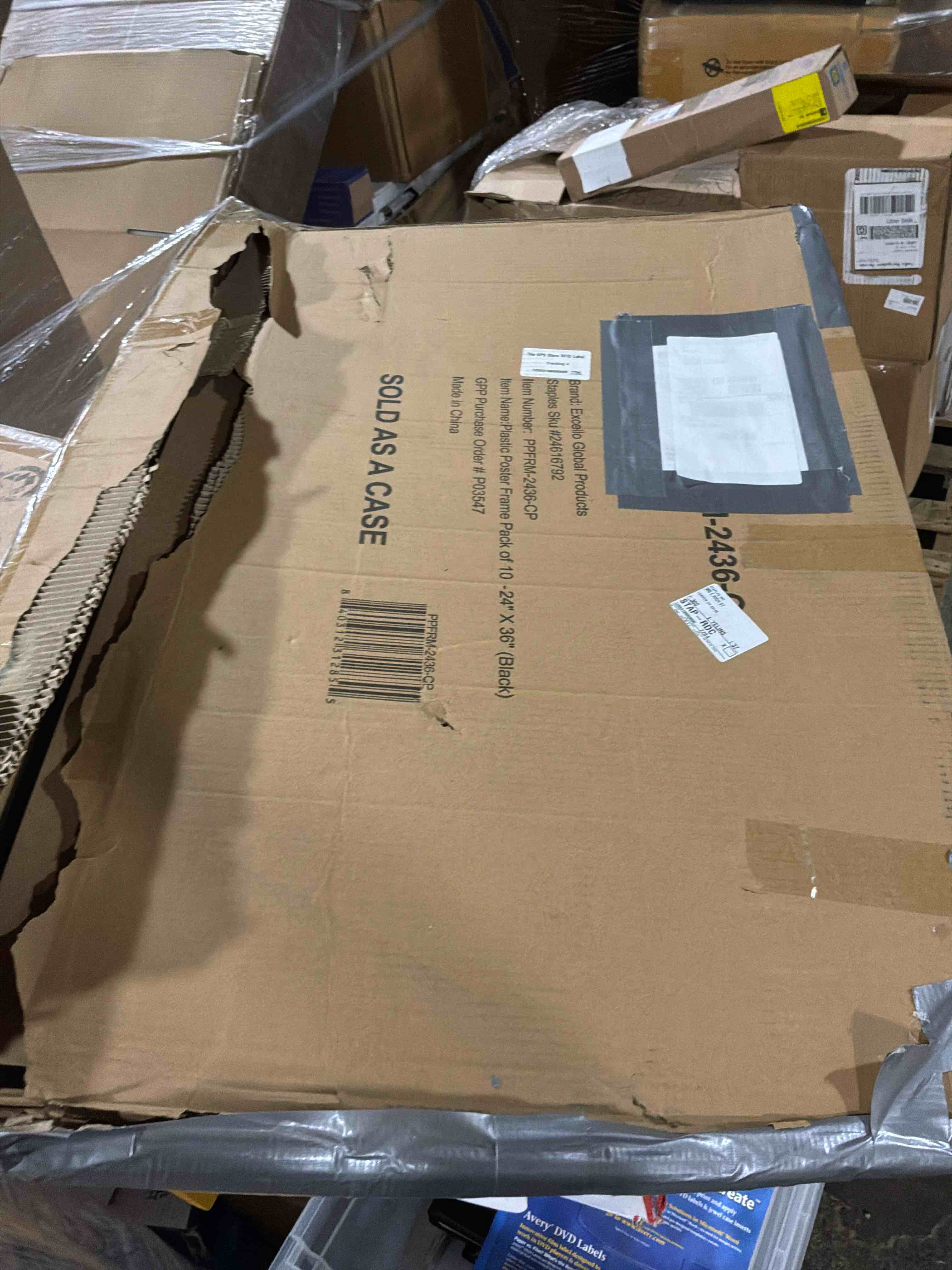 Condition photo showing Good Condition for wall mounted poster frame, swing open